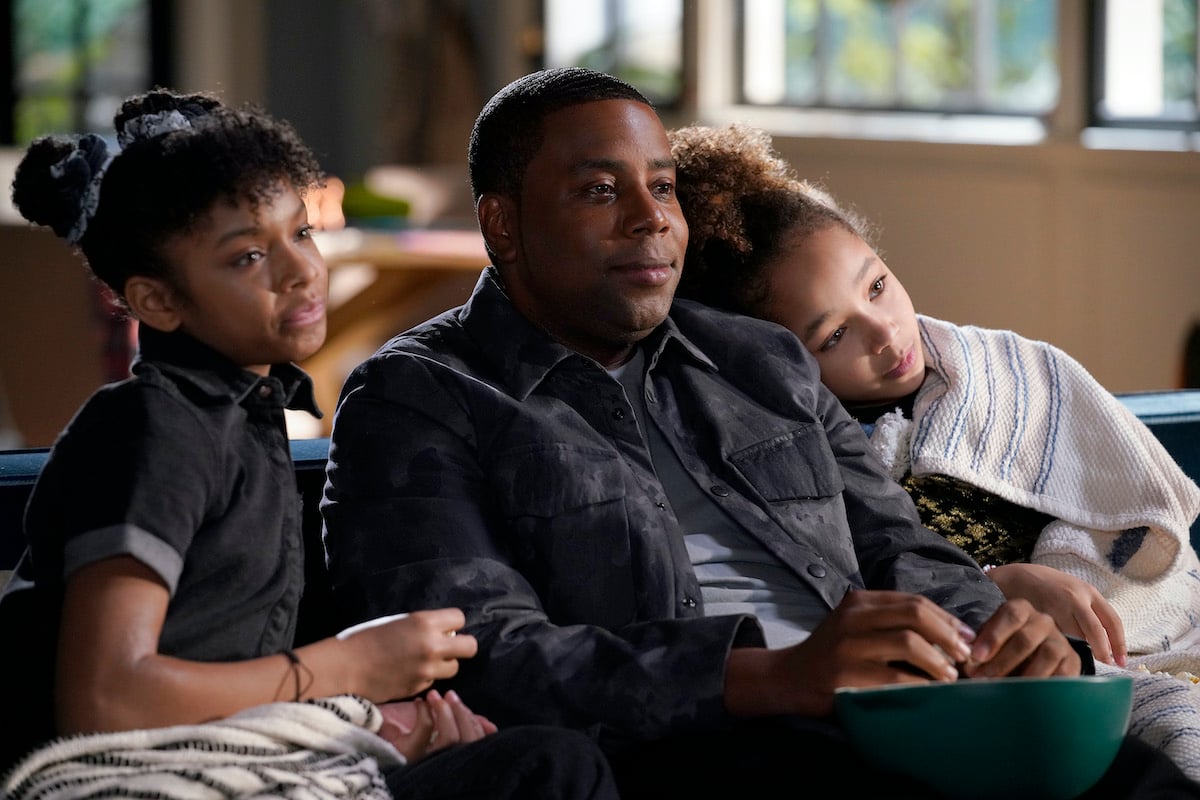  Dani Lane as Aubrey, Kenan Thompson as Kenan, Dannah Lane as Birdie in the new series 'Kenan'