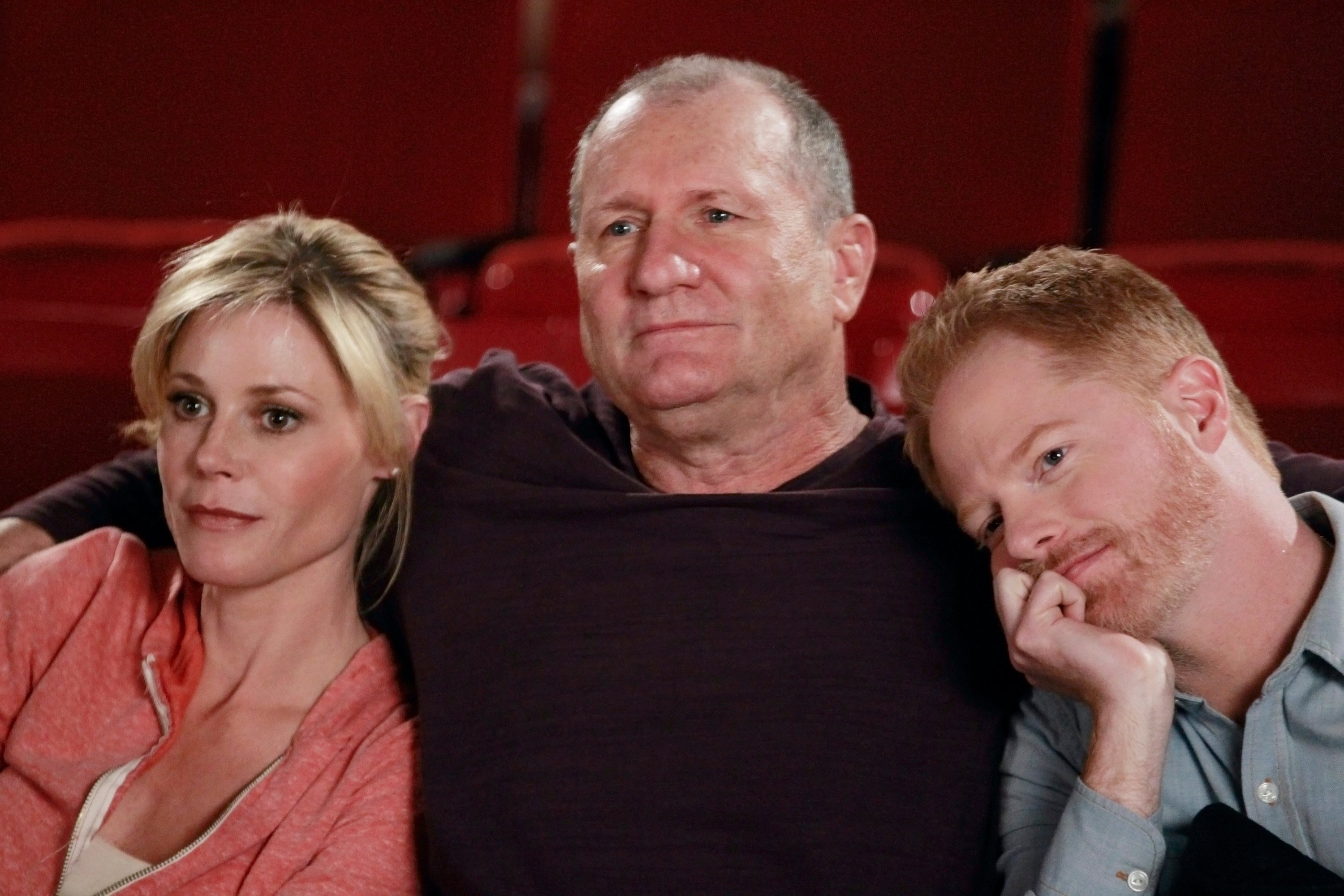 'Modern Family' Episode Titled 'Disneyland'