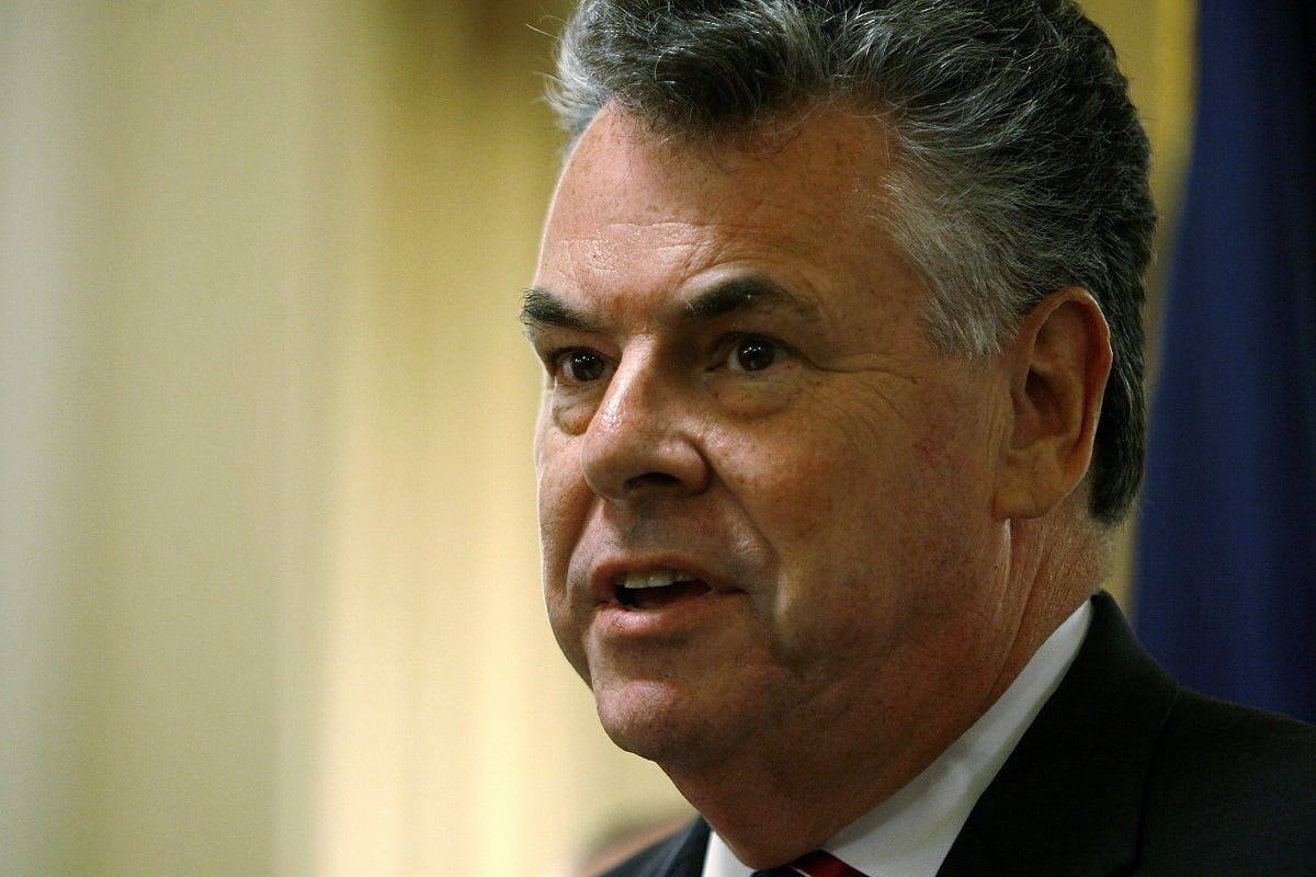 Peter King speaking at a press conference in 2006