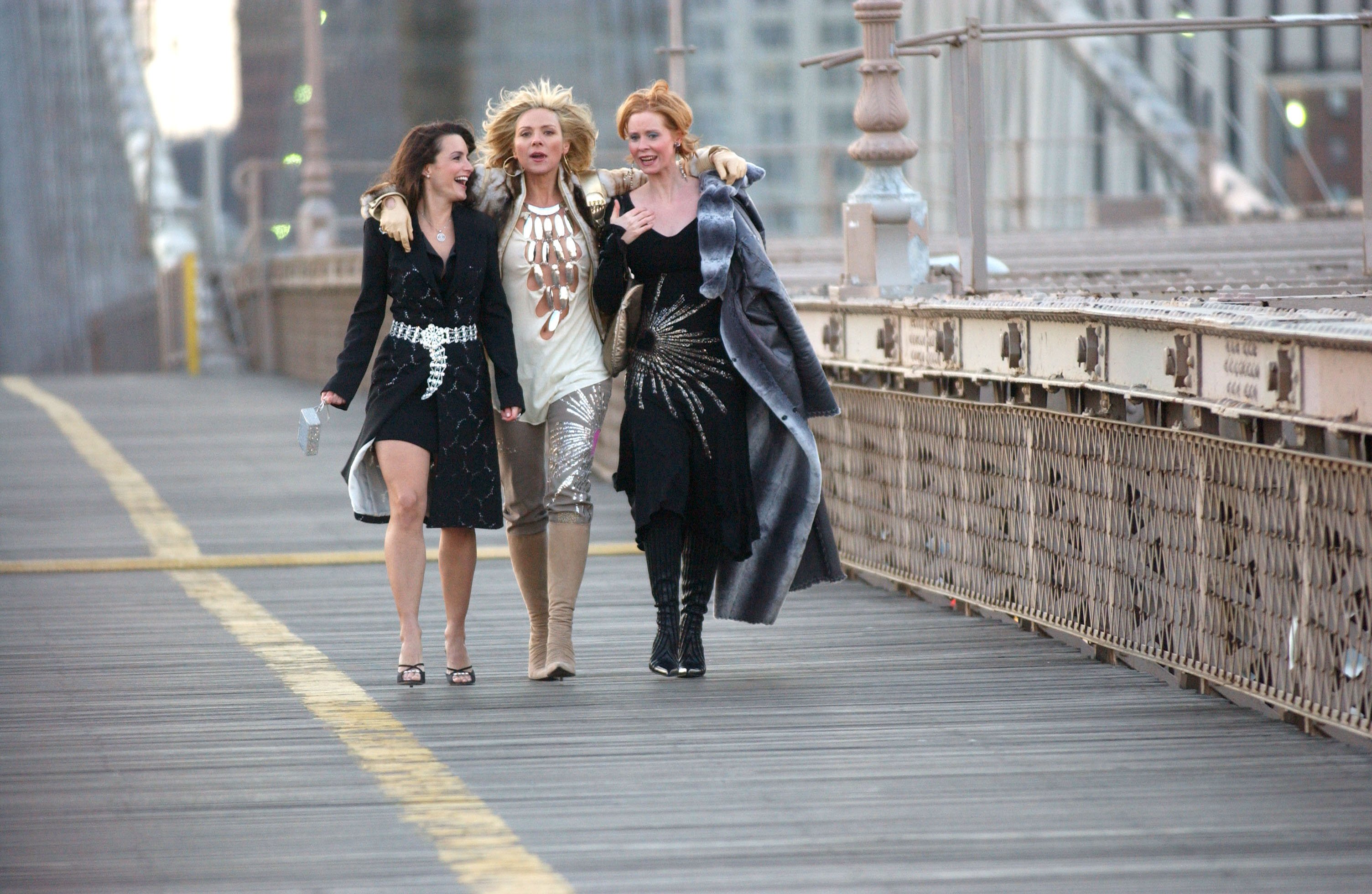 Kristin Davis, Kim Cattrall and Cynthia Nixon during a 'Sex and the City' Promo Shoot