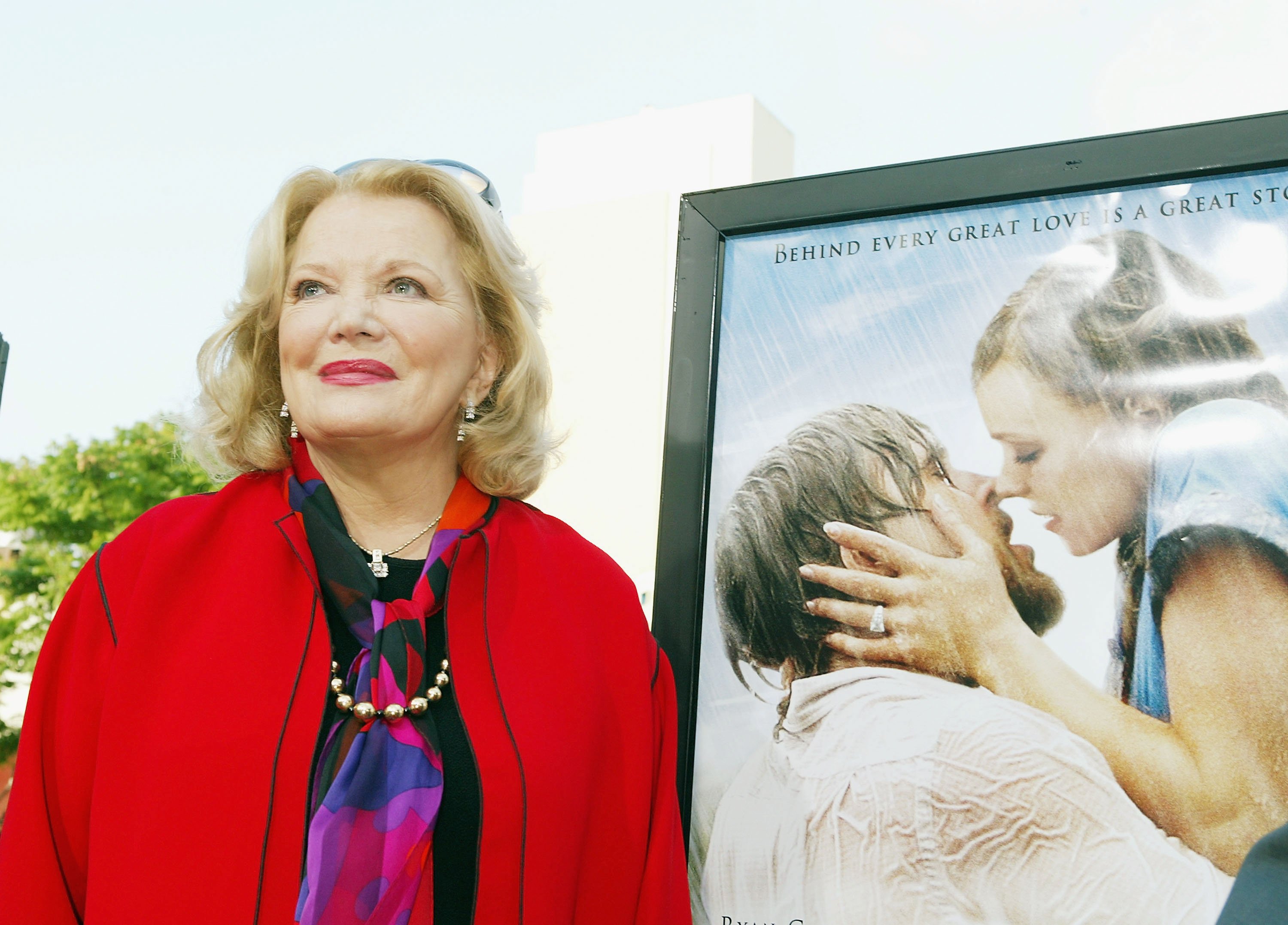 The Notebook cast member Gena Rowlands at the premiere