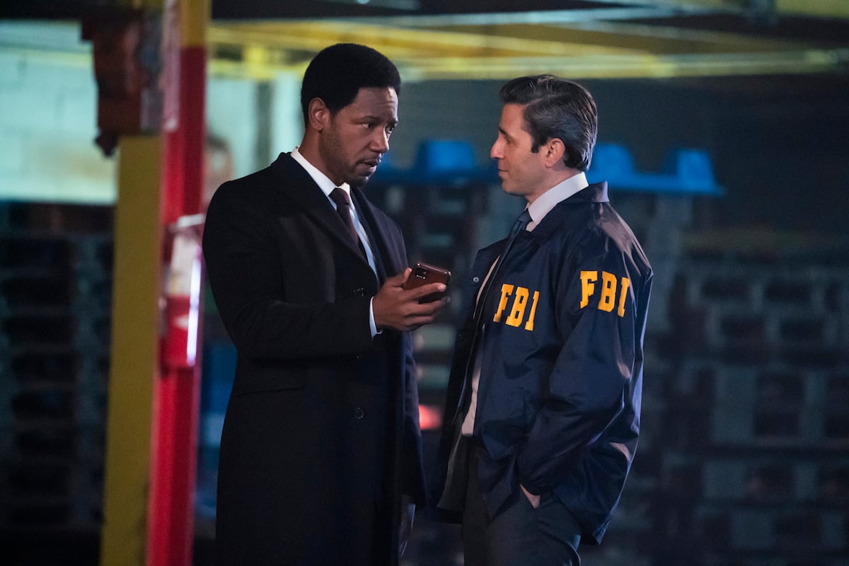 Tory Kittles as Dante talking to an FBI agent in an episode of The Equalizer