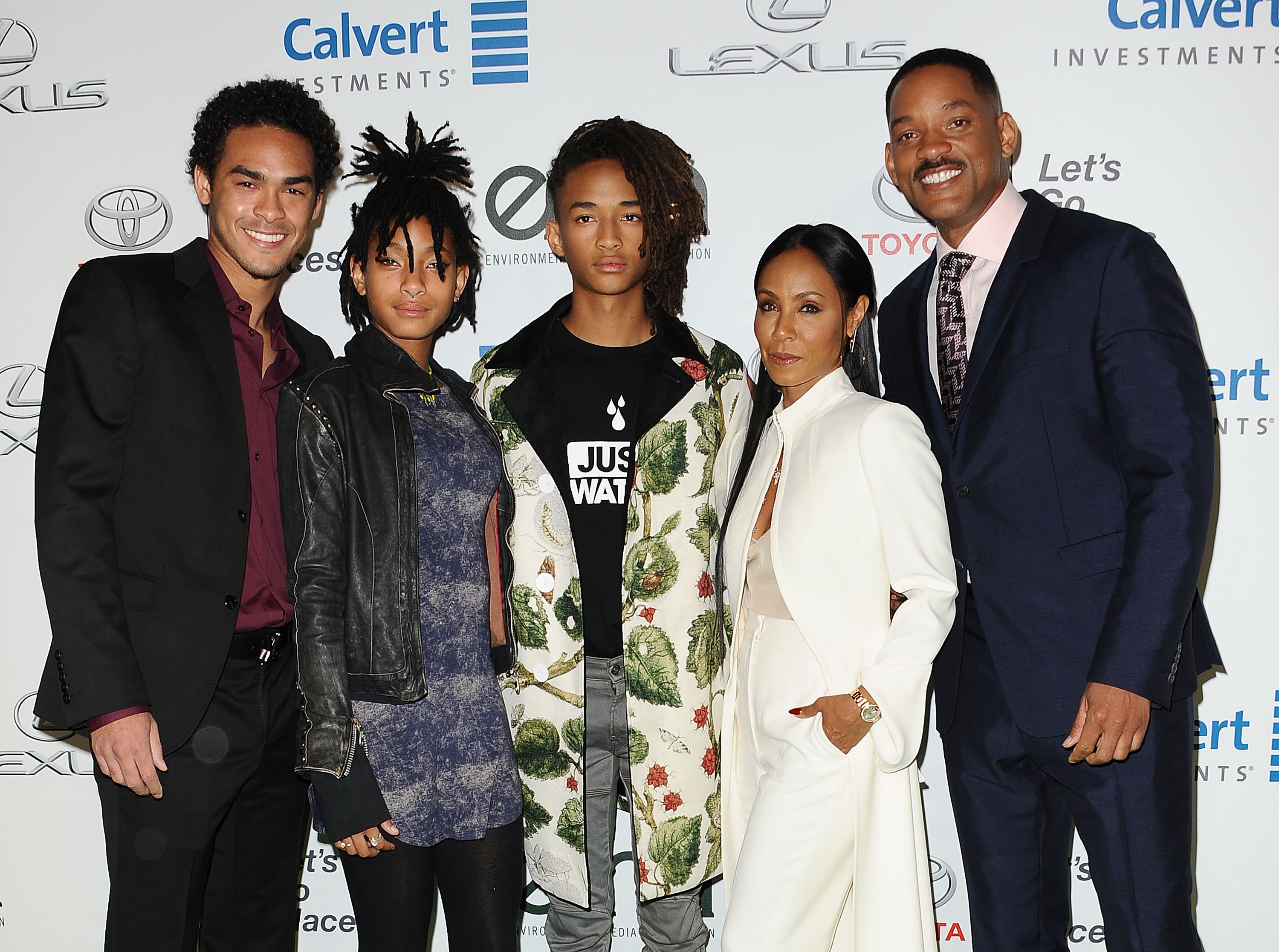 Will Smith with family at the EMA Awards