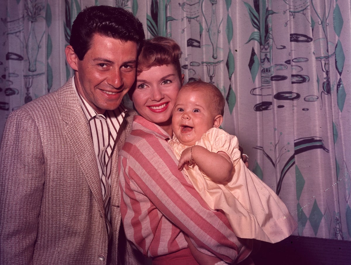 Were Carrie Fisher and Joely Fisher Friends? The Surprising Person Who ...