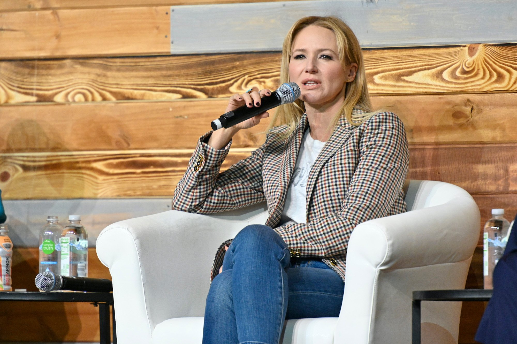 Singer-songwriter Jewel