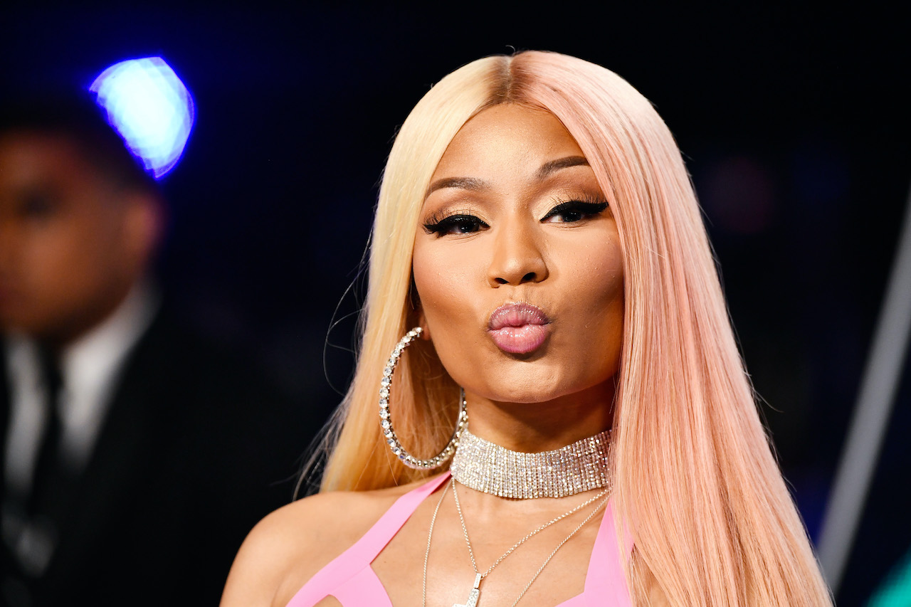 Nicki Minaj attends the 2017 MTV Video Music Awards at The Forum 
