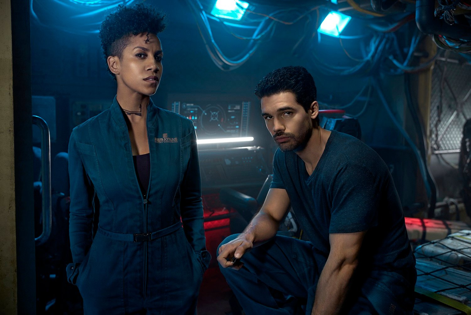 Dominique Tipper as Naomi Nagata, Steven Strait as James Holden on The Expanse