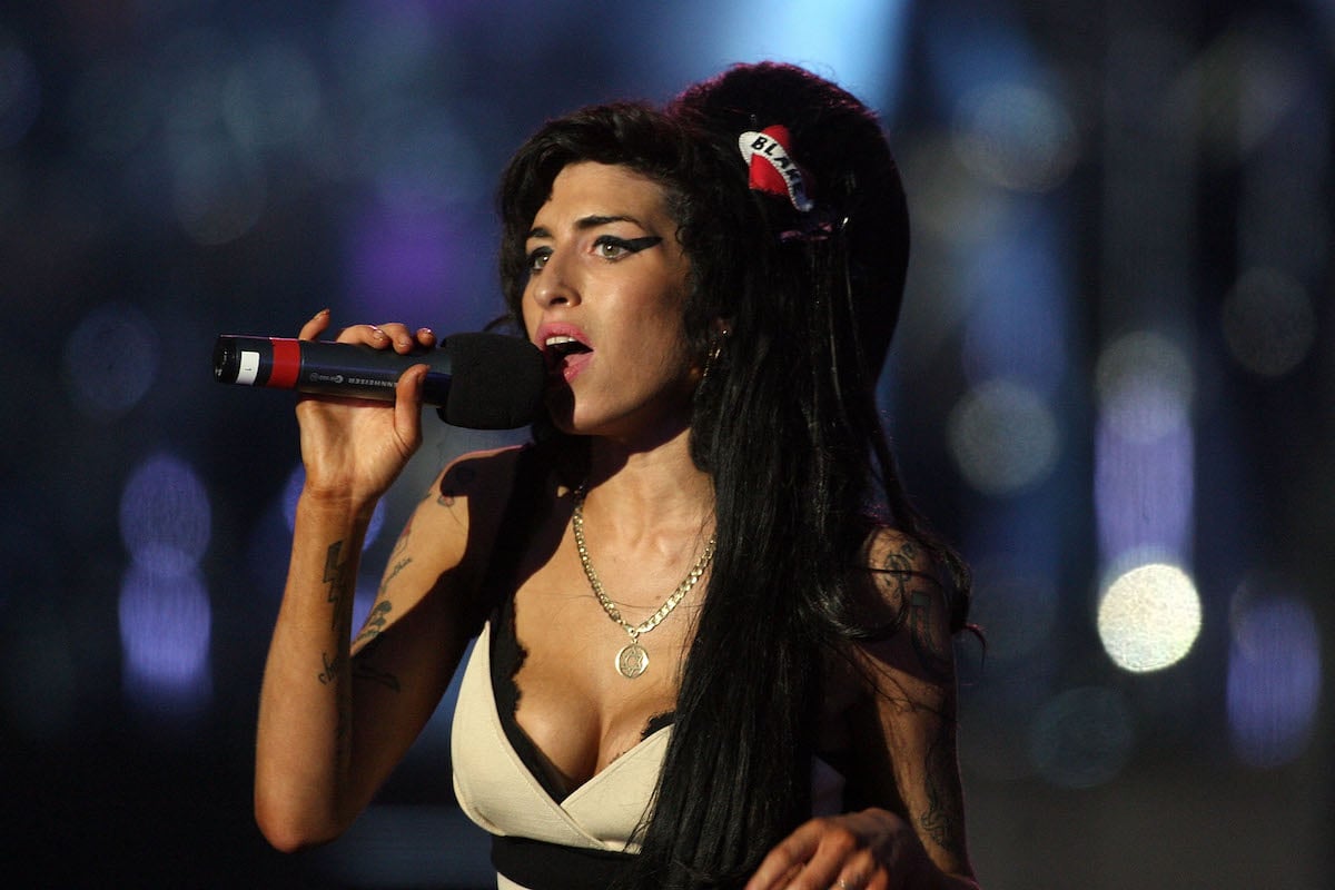 Singer Amy Winehouse performs during a 46664 concert celebrating Nelson Mandela's life at Hyde Park on June 27, 2008, in London, England.