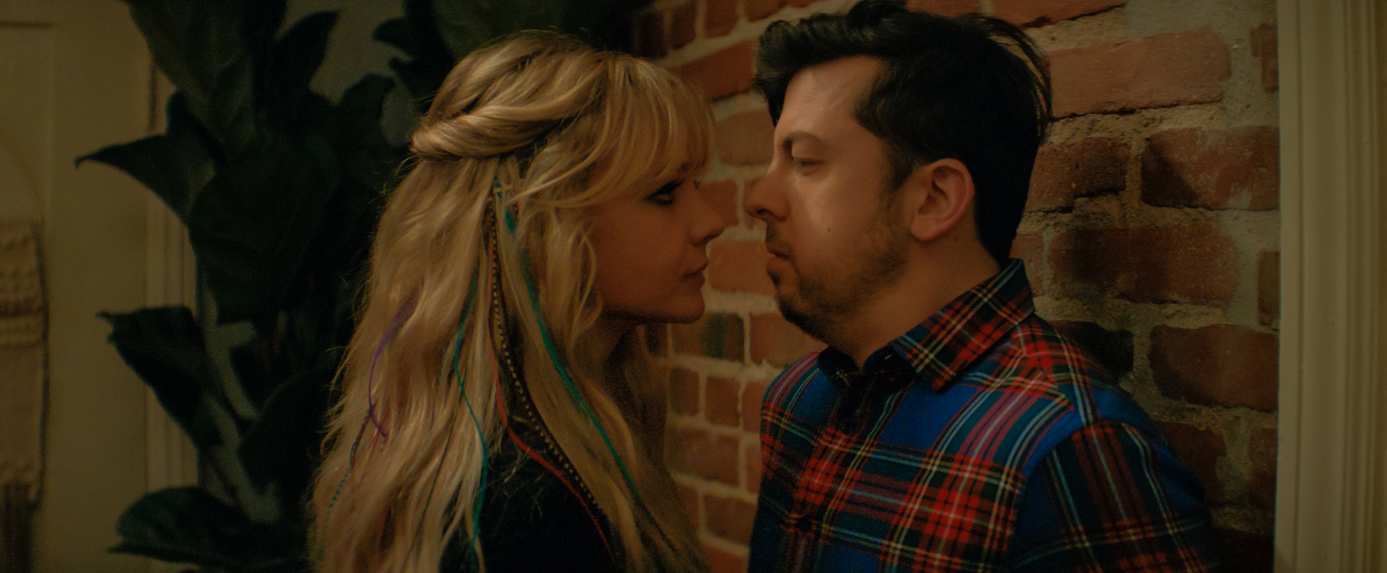Carey Mulligan and Christopher Mintz-Plasse in Promising Young Woman