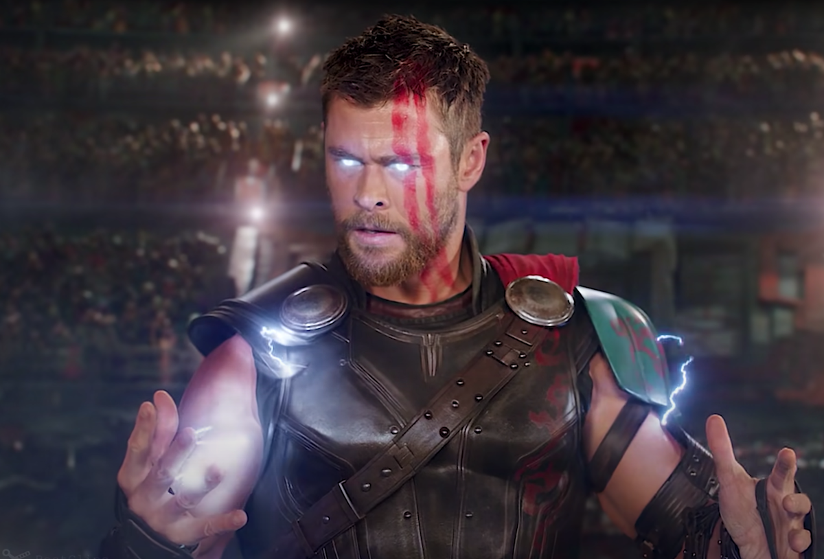 Chris Hemsworth's eyes light up with lightning as Thor in 'Thor: Ragnarok' | YouTube/Disney