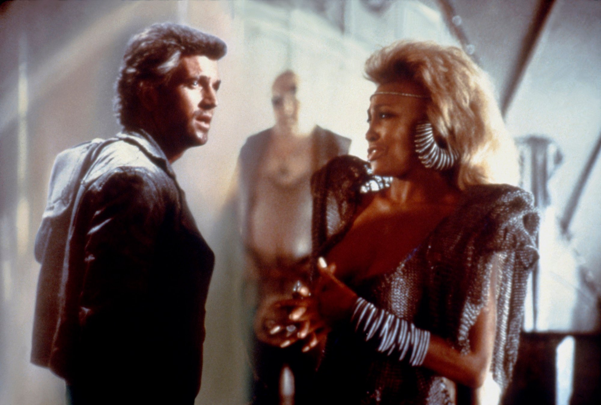 Mad Max Beyond Thunderdome: Mel Gibson considers a deal offered by Tina Turner