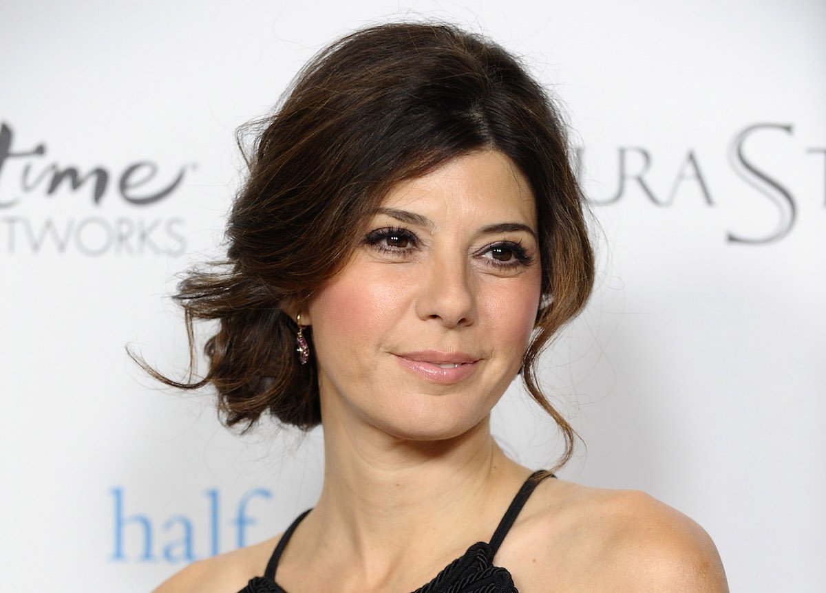 Marisa Tomei attends Hollywood Media's event honoring New York Times columnist Nicholas Kristof at Moura Starr on Melrose on October 27, 2009 in West Hollywood, California.