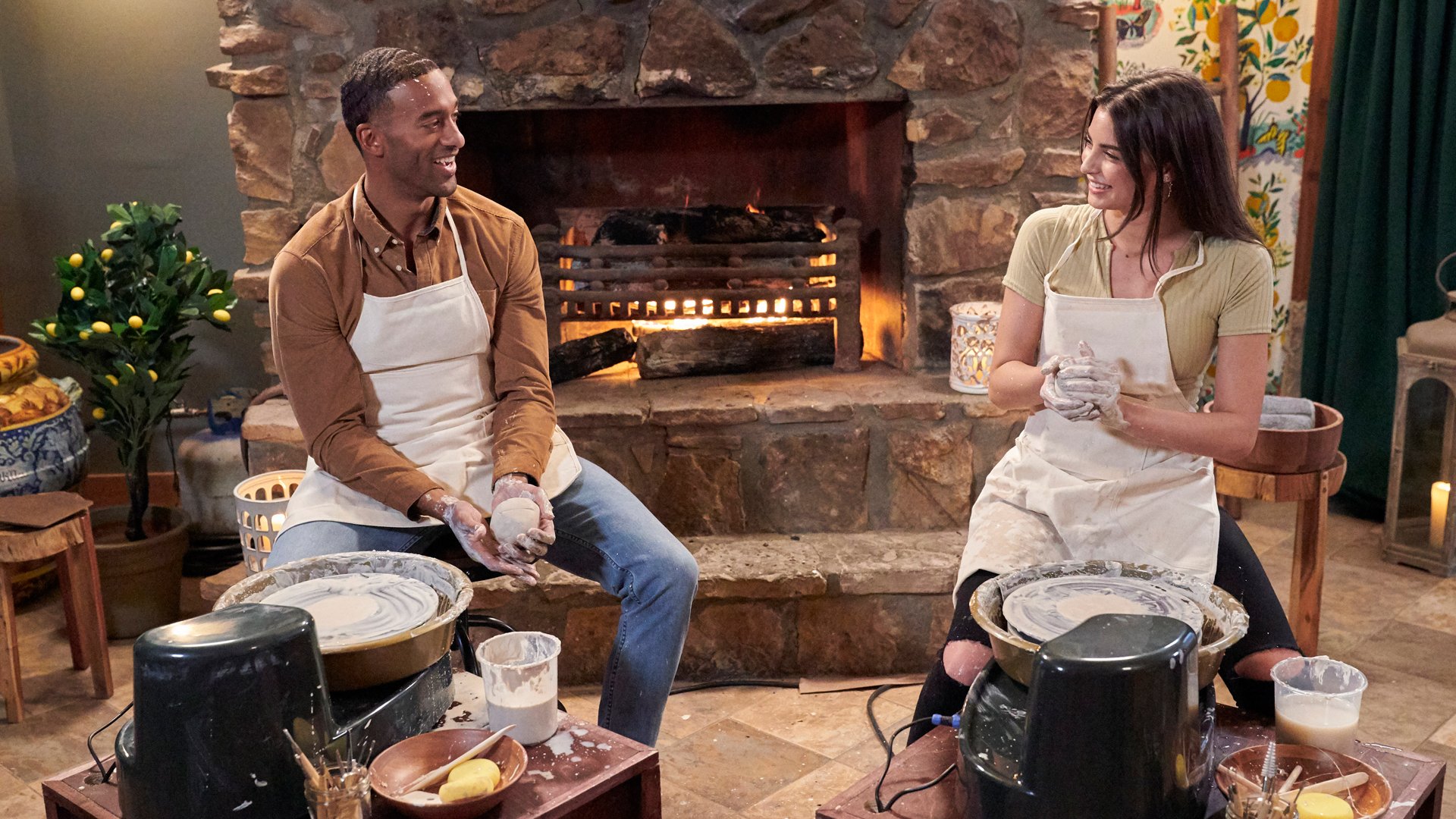 Matt James and Rachael Kirkconnell in 'The Bachelor' Season 25 during a pottery date