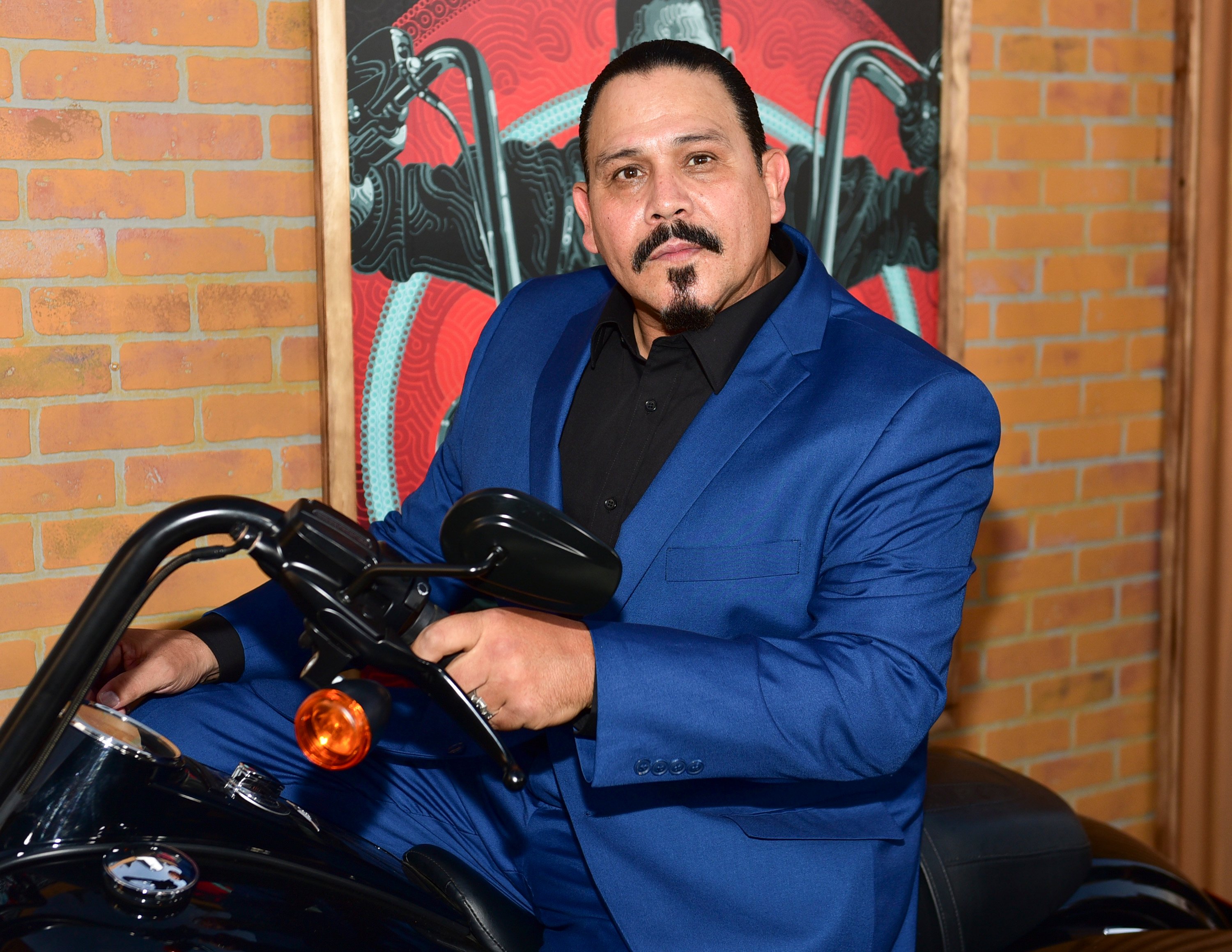 Emilio Rivera arrives at the premiere of FX's "Mayans M.C." at TCL Chinese Theatre on August 28, 2018