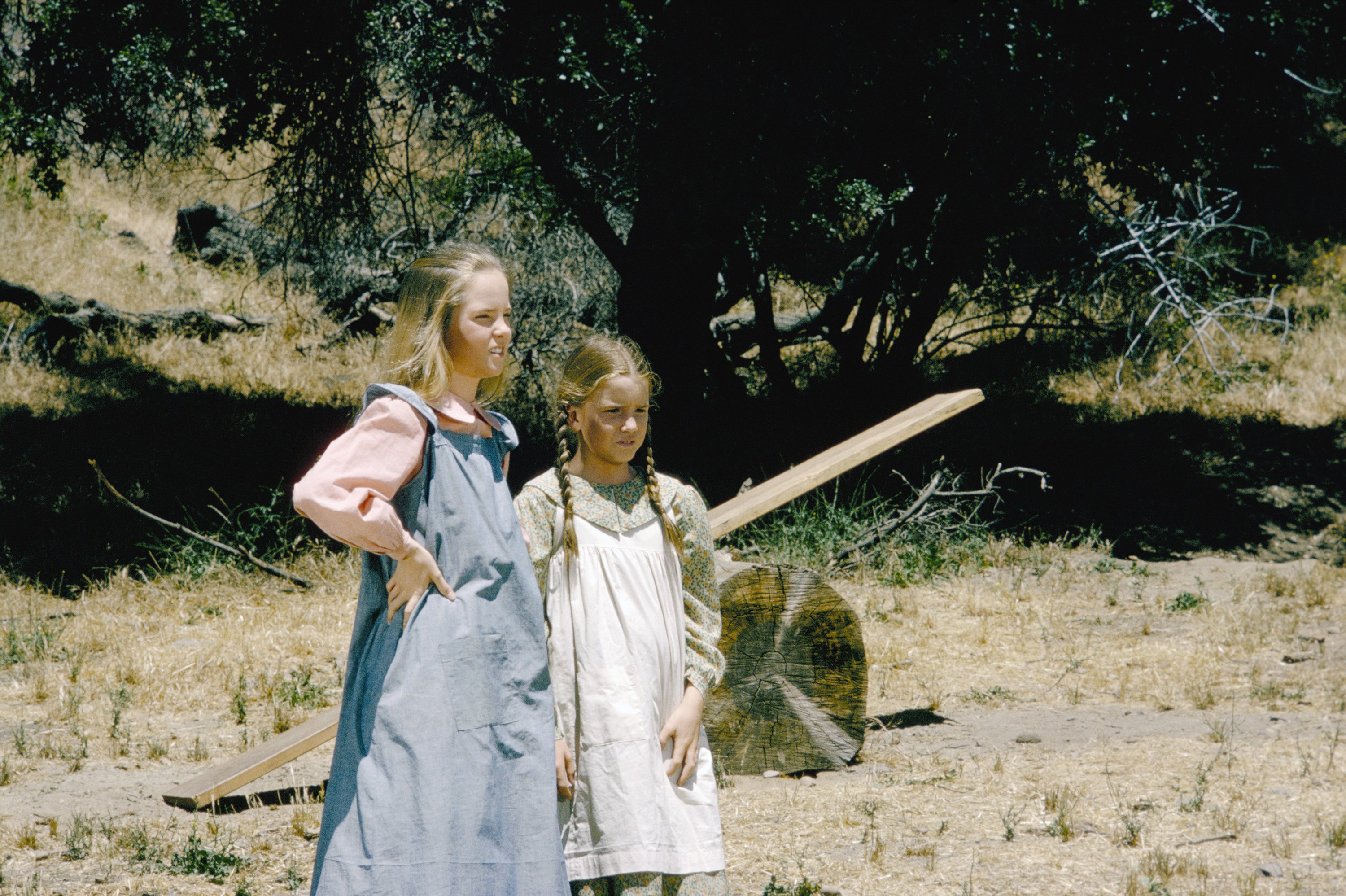 Melissa Sue Anderson and Melissa Gilbert on location shooting 'Little House on the Prairie'