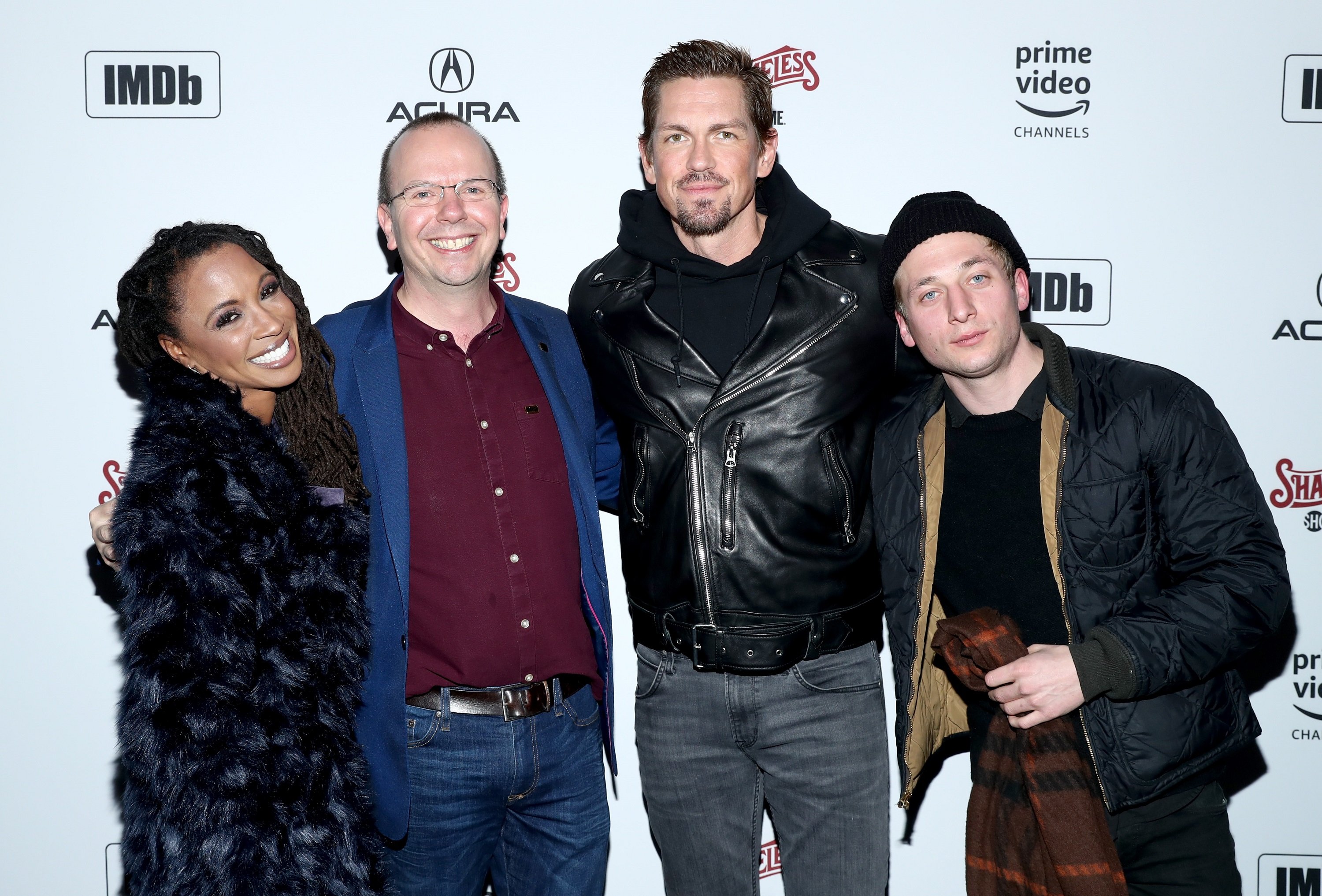 Shanola Hampton as Veronica, Steve Howey as Kevin and Jeremy Allen White as Lip on Shameless