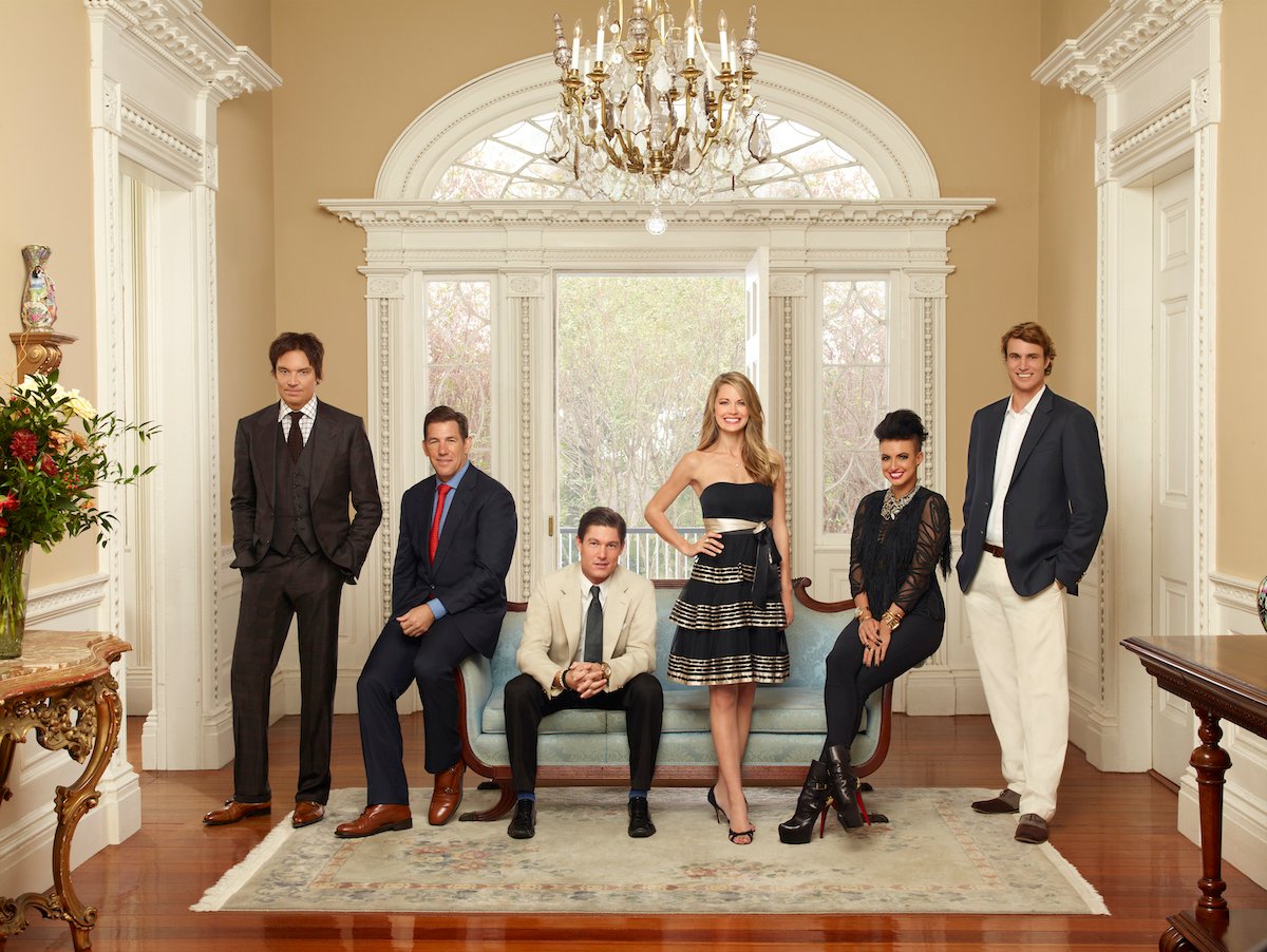 Whitney Sudler-Smith, Thomas Ravenel, Craig Conover, Cameran Eubanks, Jenna Lee King, William Shepherd "Shep" Rose III from season 1 of 'Southern Charm'