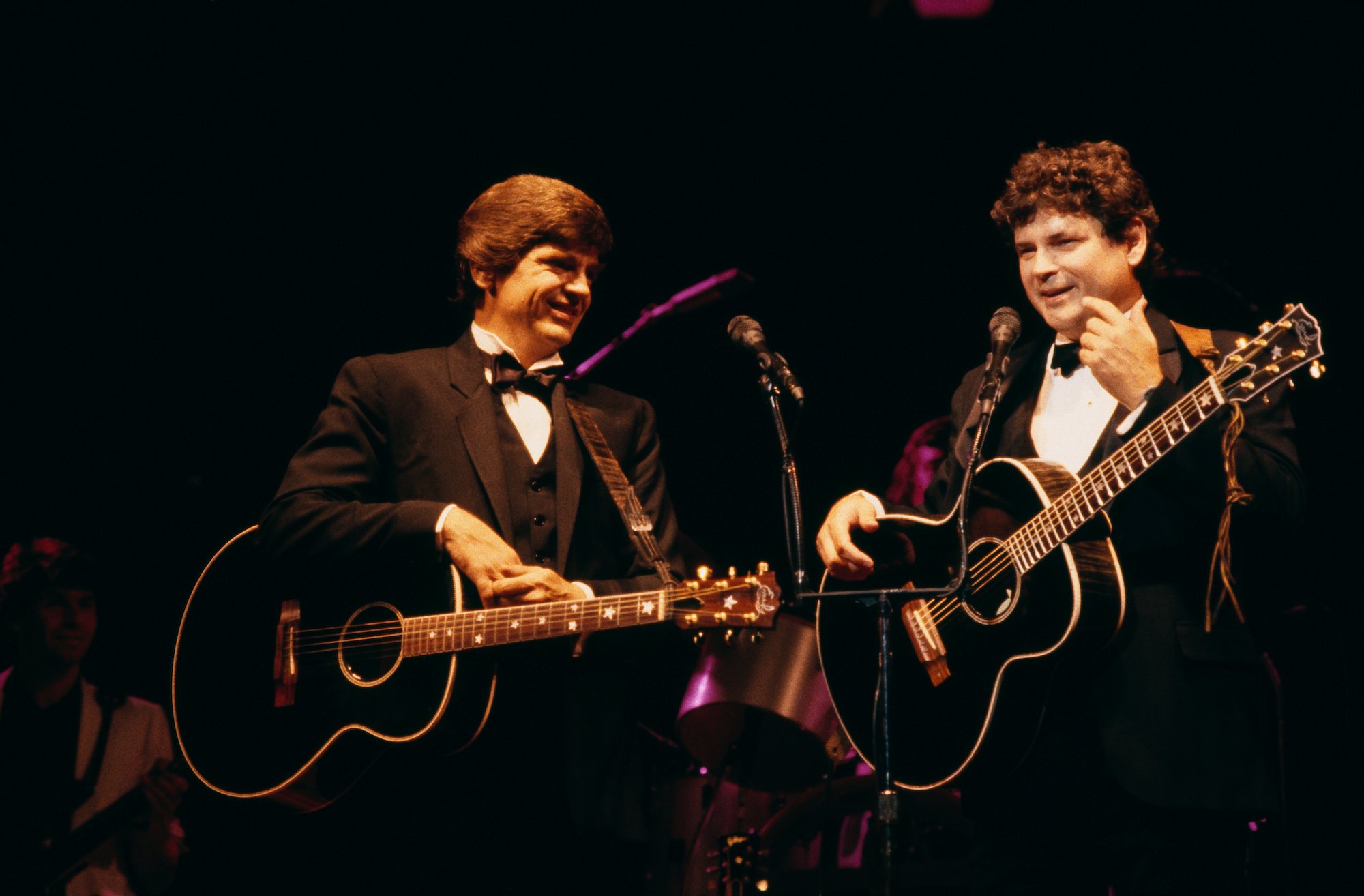 (L-R) Phil and Don Everly performing on stage