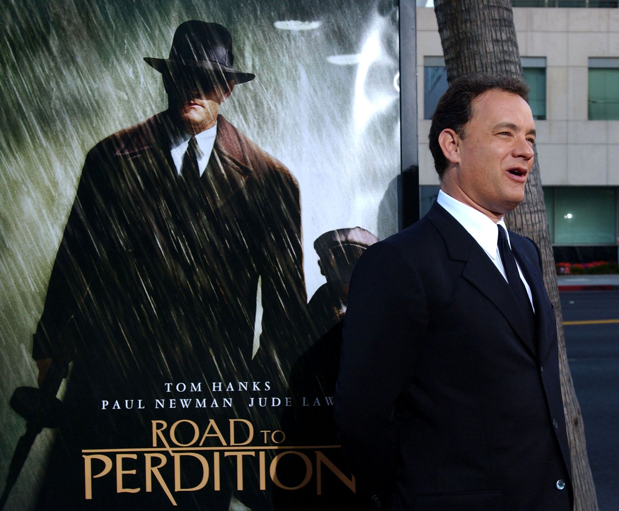 Tom Hanks at the Road to Perdition premiere