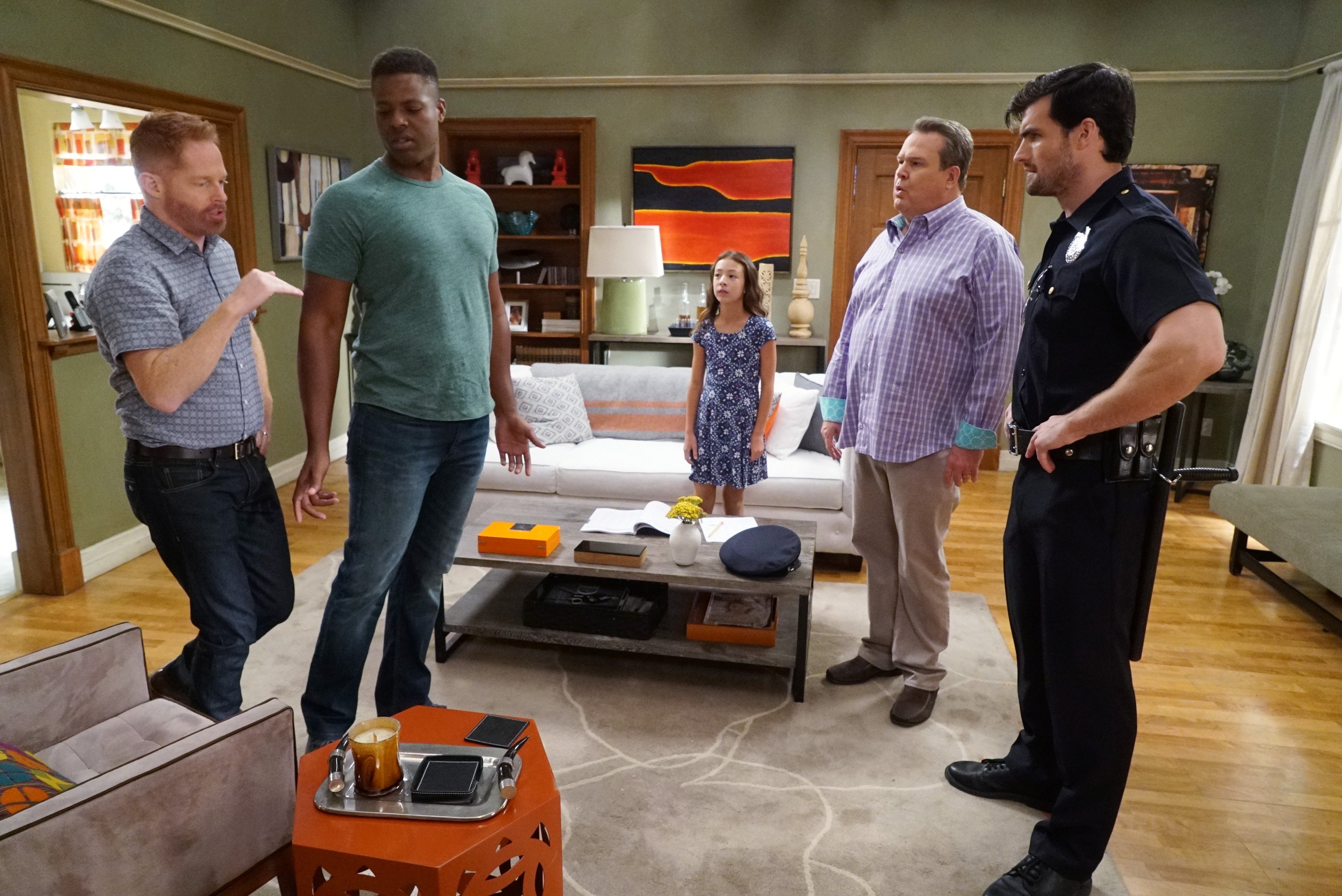 ABC's 'Modern Family' Episode Titled 'Weathering Heights'