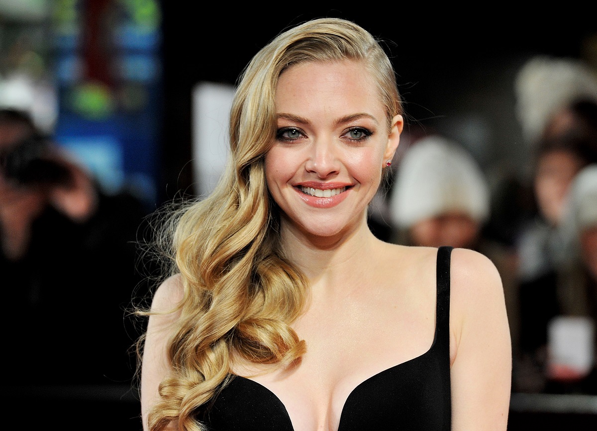 Amanda Seyfried attends the World Premiere of 'Les Miserables' on December 5, 2012, in London, England.