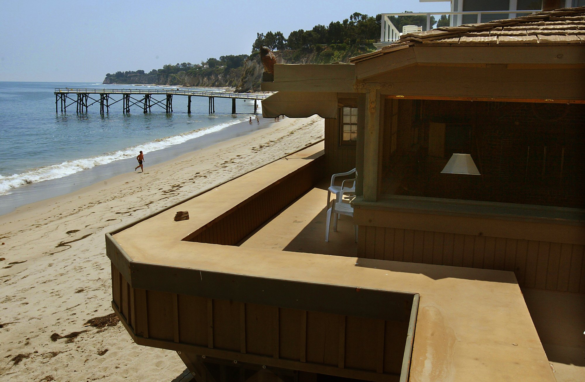 A house by the beach in Paradise Cove