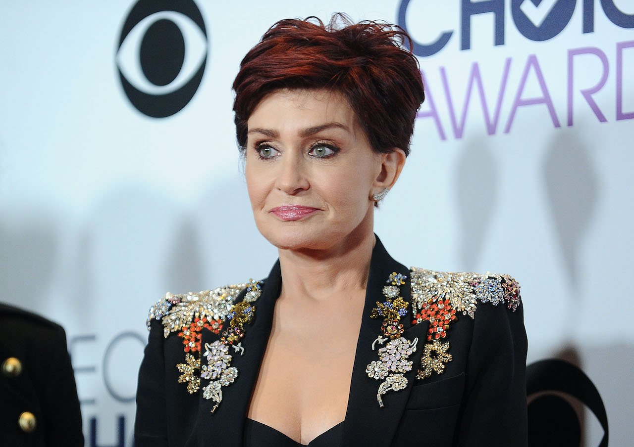 Sharon Osbourne poses in the press room at the 2016 People's Choice Awards at Microsoft Theater
