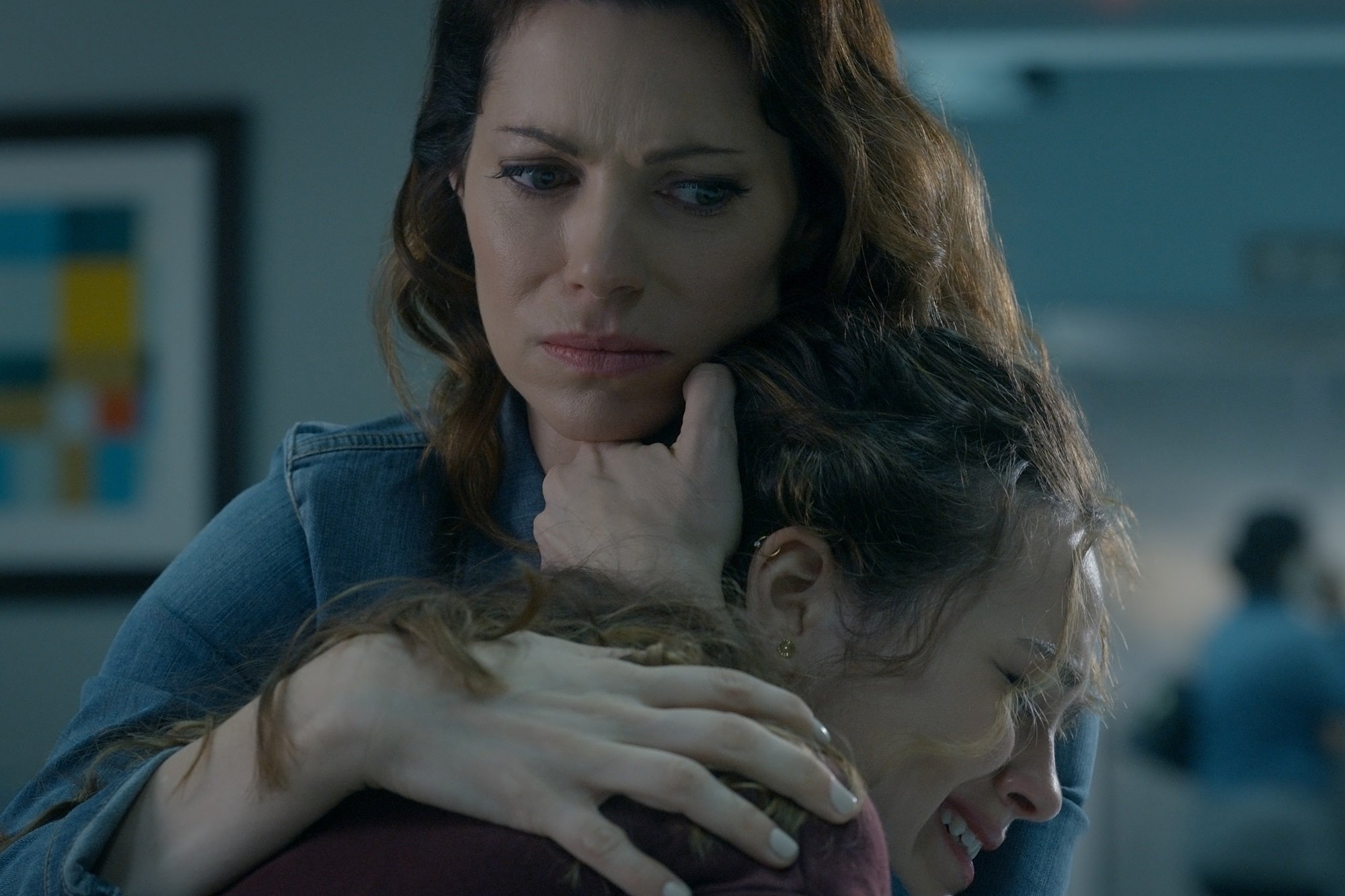 Amanda LaRusso hugs her daughter Samantha