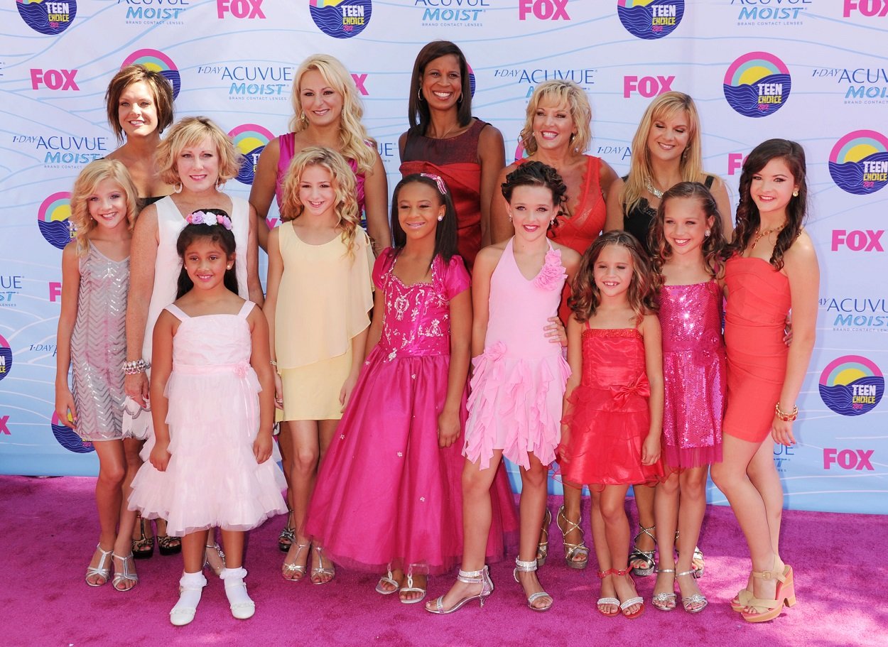 Dance Moms Season 2 cast pose for the 2012 Teen Choice Awards
