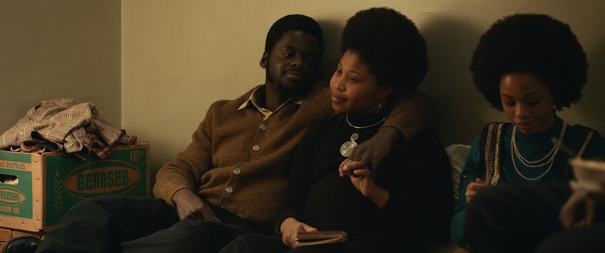 Daniel Kaluuya and Dominique Fishback in Judas and the Black Messiah