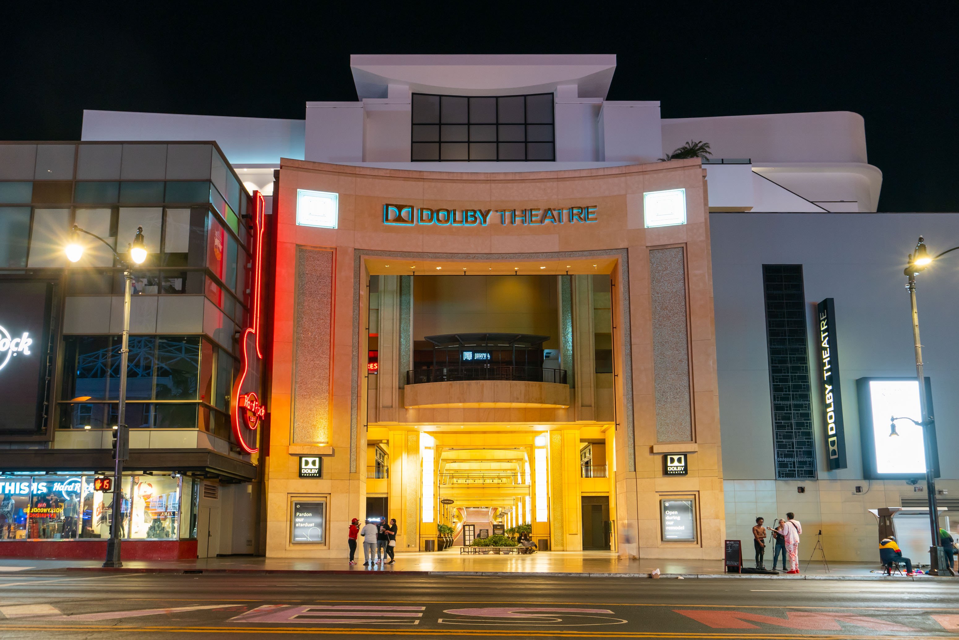 Dolby Theatre Los Angeles street view