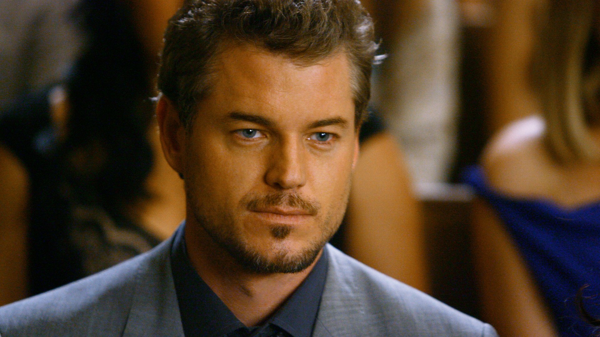 Eric Dane as Mark Sloan in 'Grey's Anatomy' Season 5 next to Lexie Grey (Chyler Leigh)