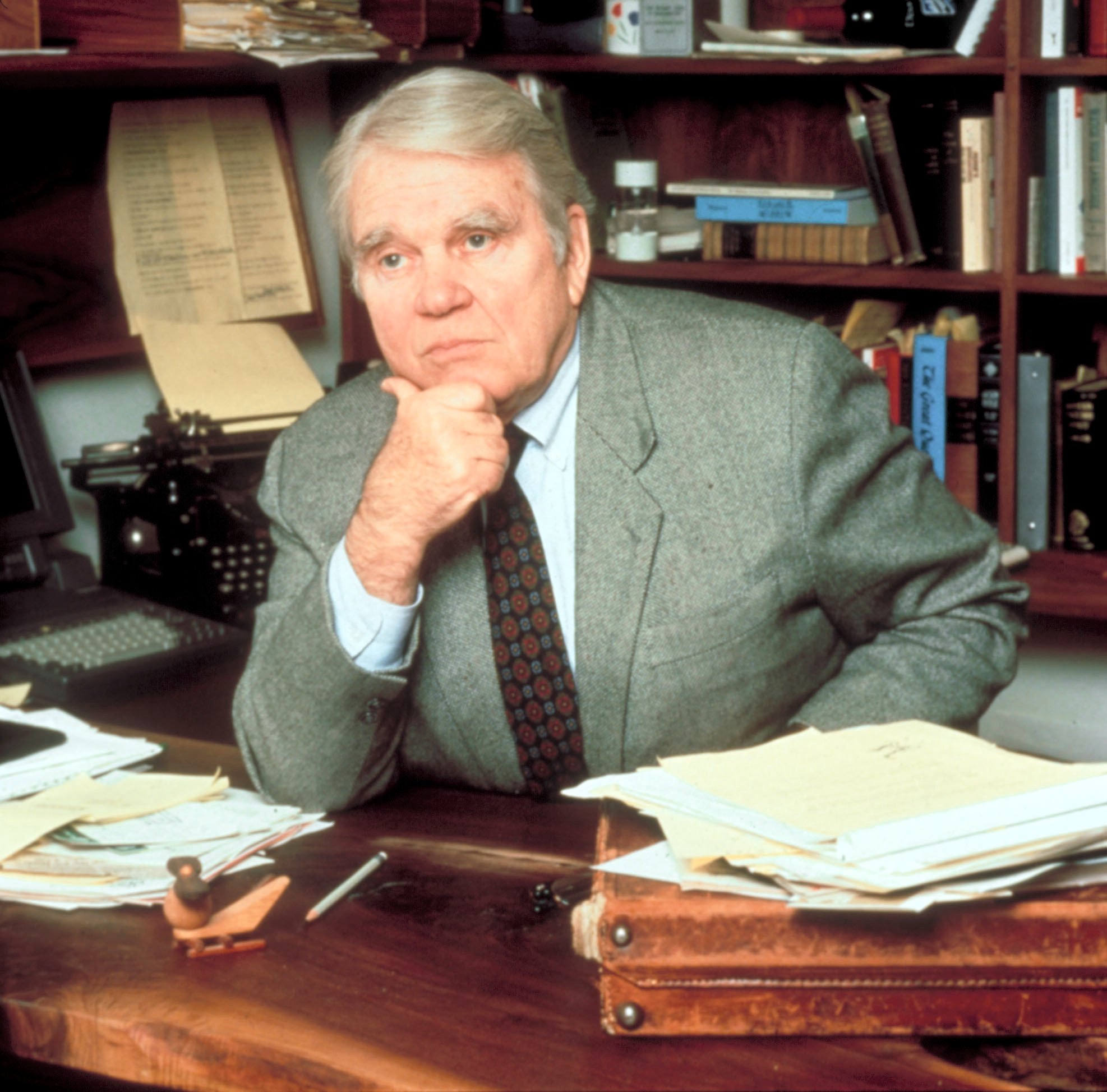 Former '60 Minutes' broadcaster Andy Rooney sits at his desk on the program