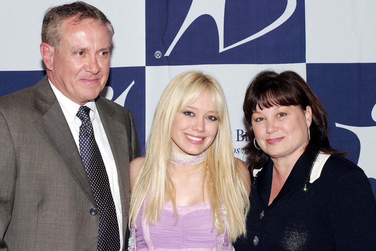 Hilary Duff in 2003 with her parents