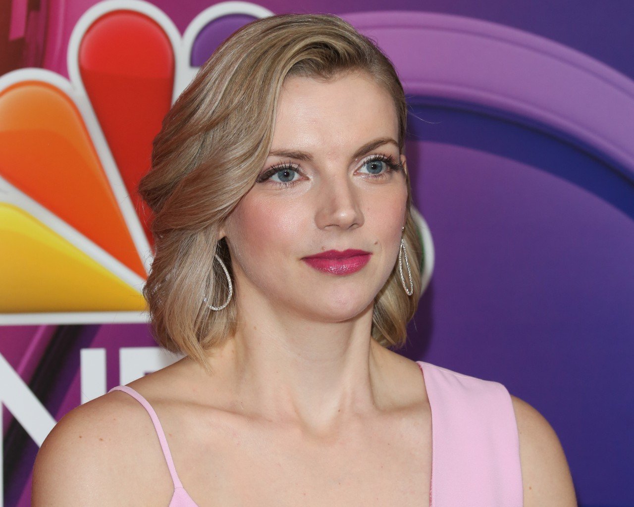 Sylvie Brett works alongside Violet on Chicago Fire's ambulance 61.