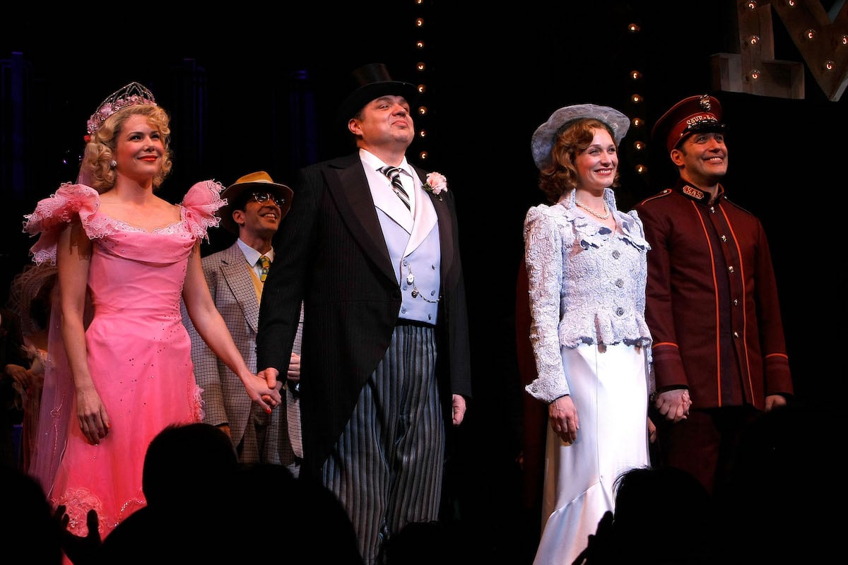 Lauren Graham, Oliver Platt, Kate Jennings Grant, and Craig Bierko take a bow during the opening night curtain call of 'Guys and Dolls'