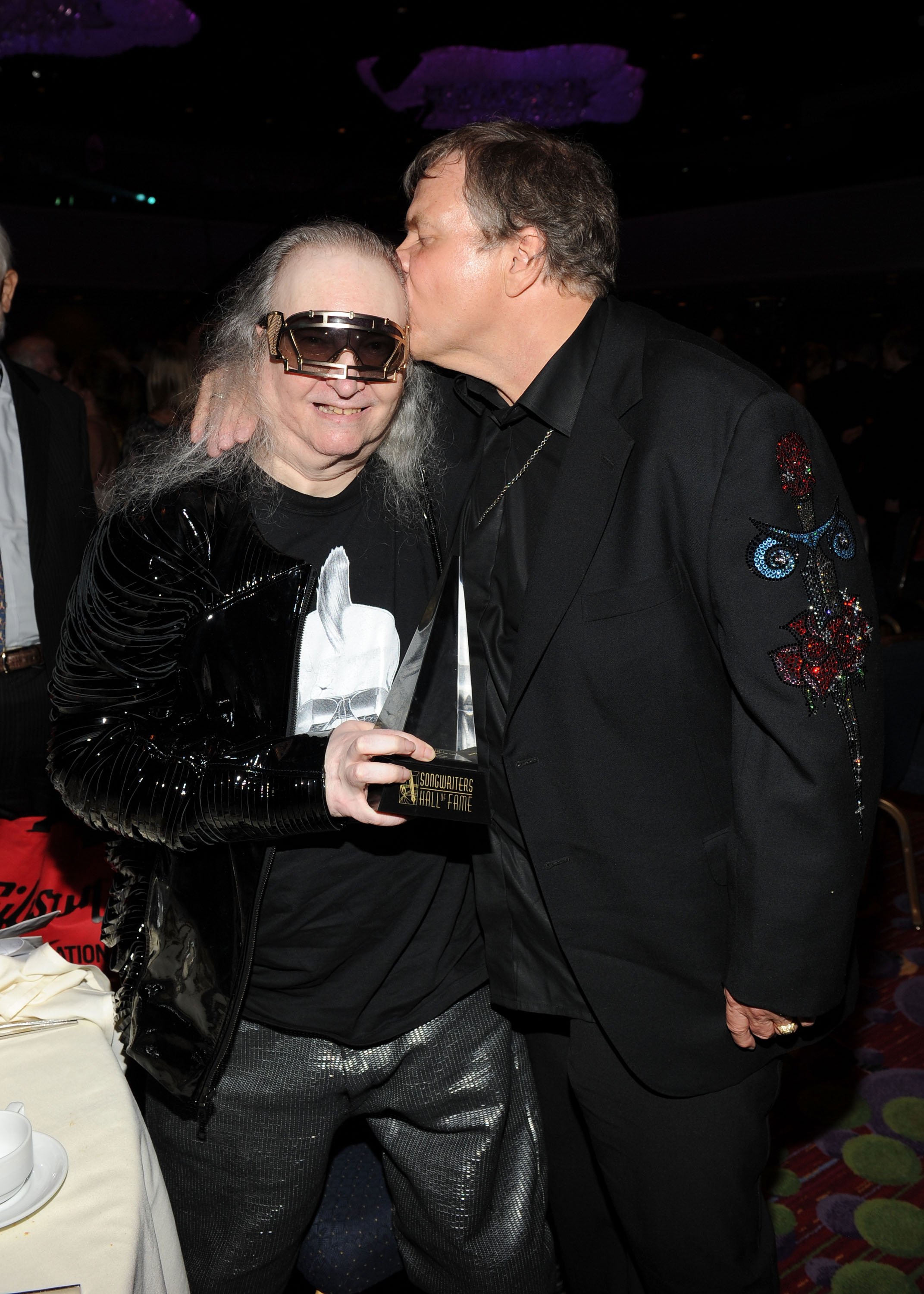 Meat Loaf kisses Jim Steinman on the forehead