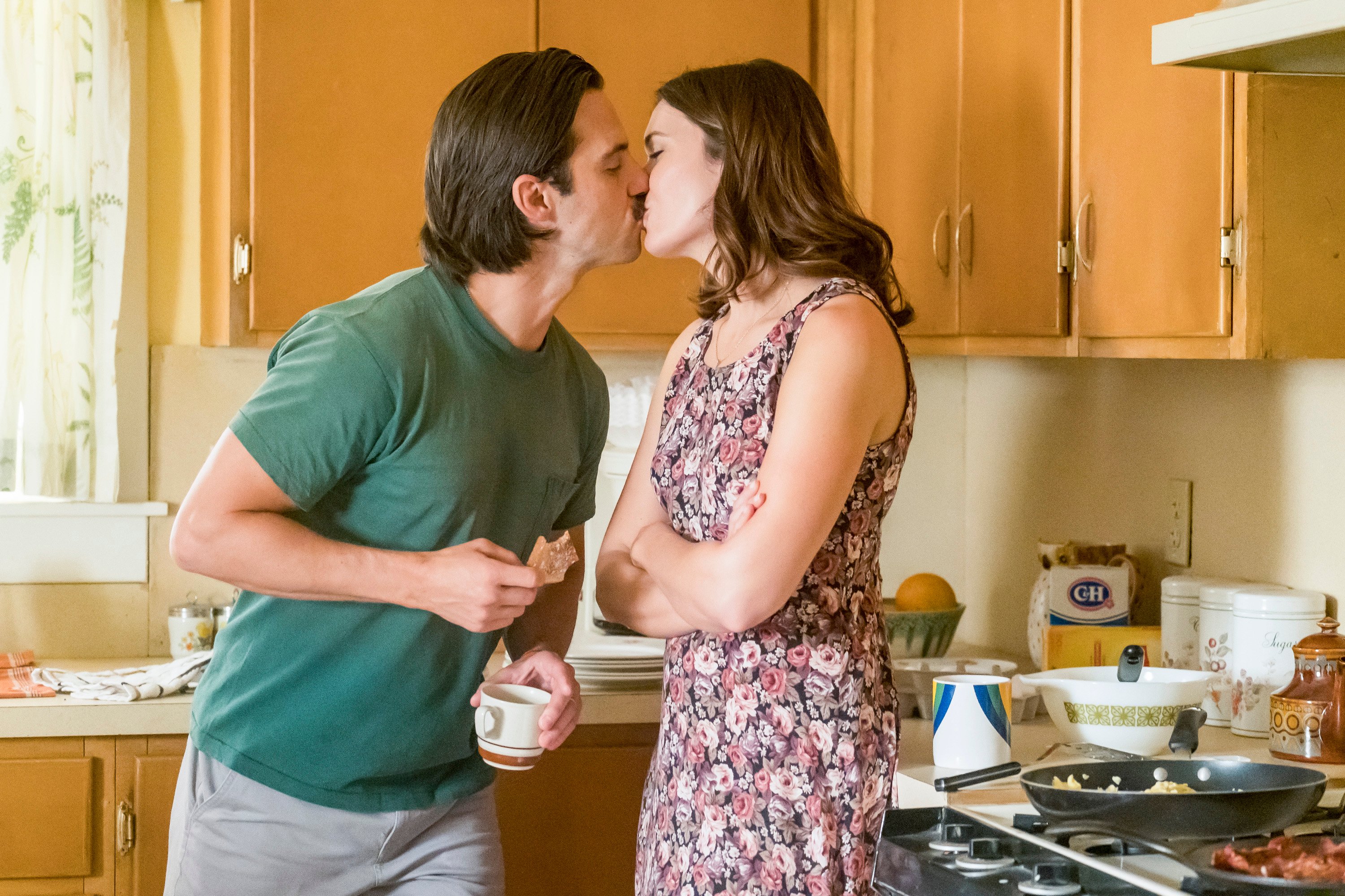 Milo Ventimiglia and Mandy Moore on the set of This Is Us