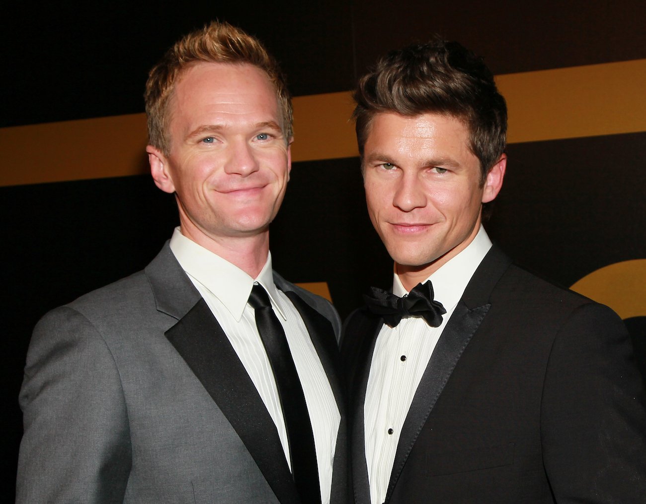 Neil Patrick Harris and David Burtka posing together