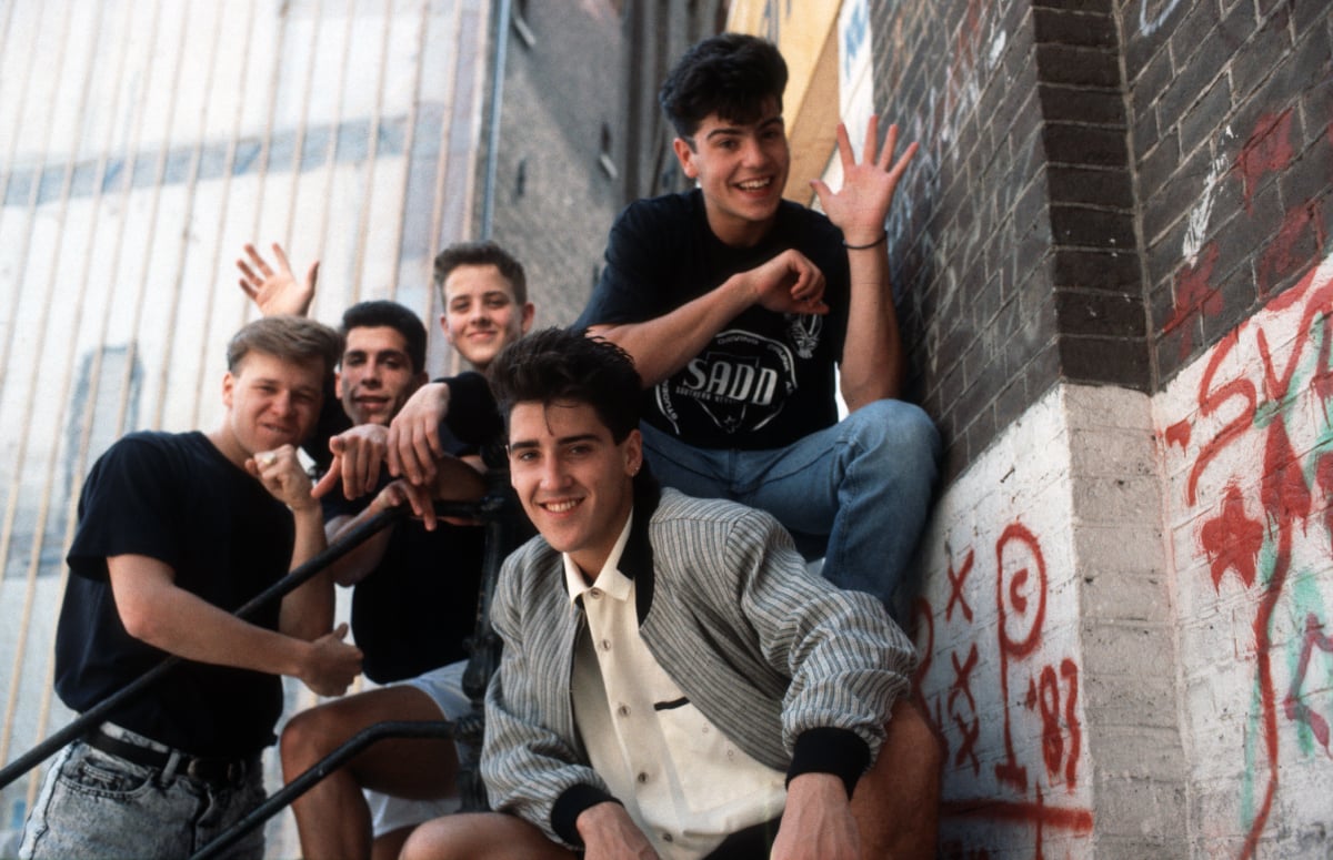 New Kids on the Block Donnie Wahlberg, Danny Wood, Joey McIntyre, Jonathan Knight (front) and Jordan Knight in 1989