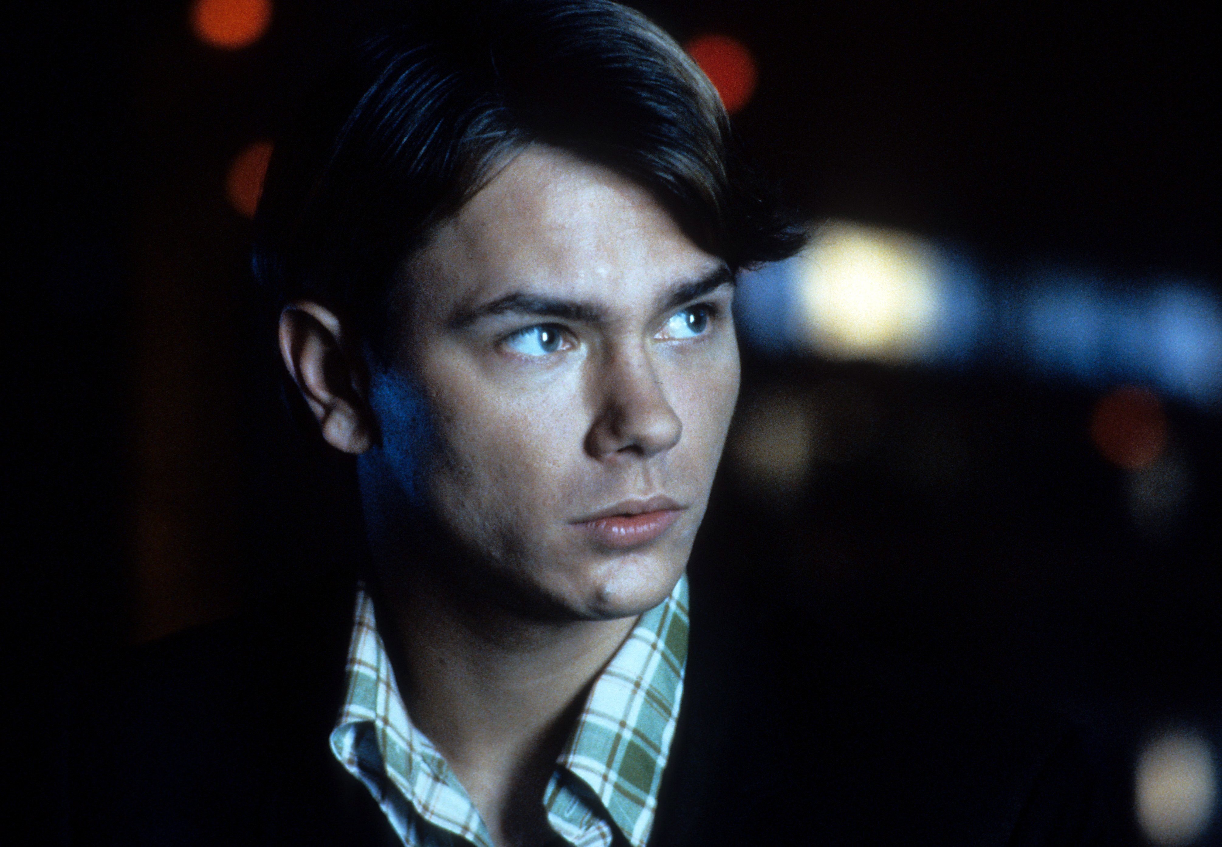 Close up of River Phoenix in the 1992 movie Sneakers