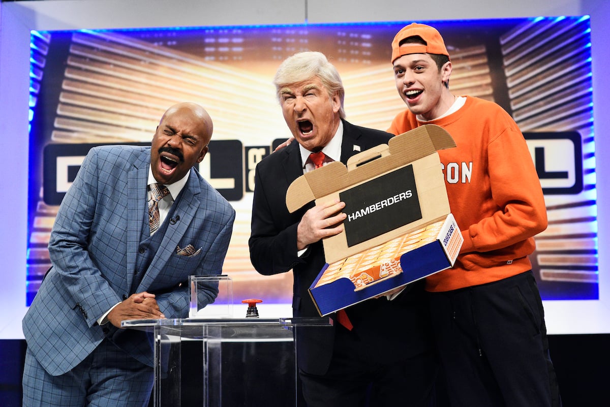 Kenan Thompson, Alec Baldwin, and Pete Davidson during a 'Saturday Night Live' sketch in 2019