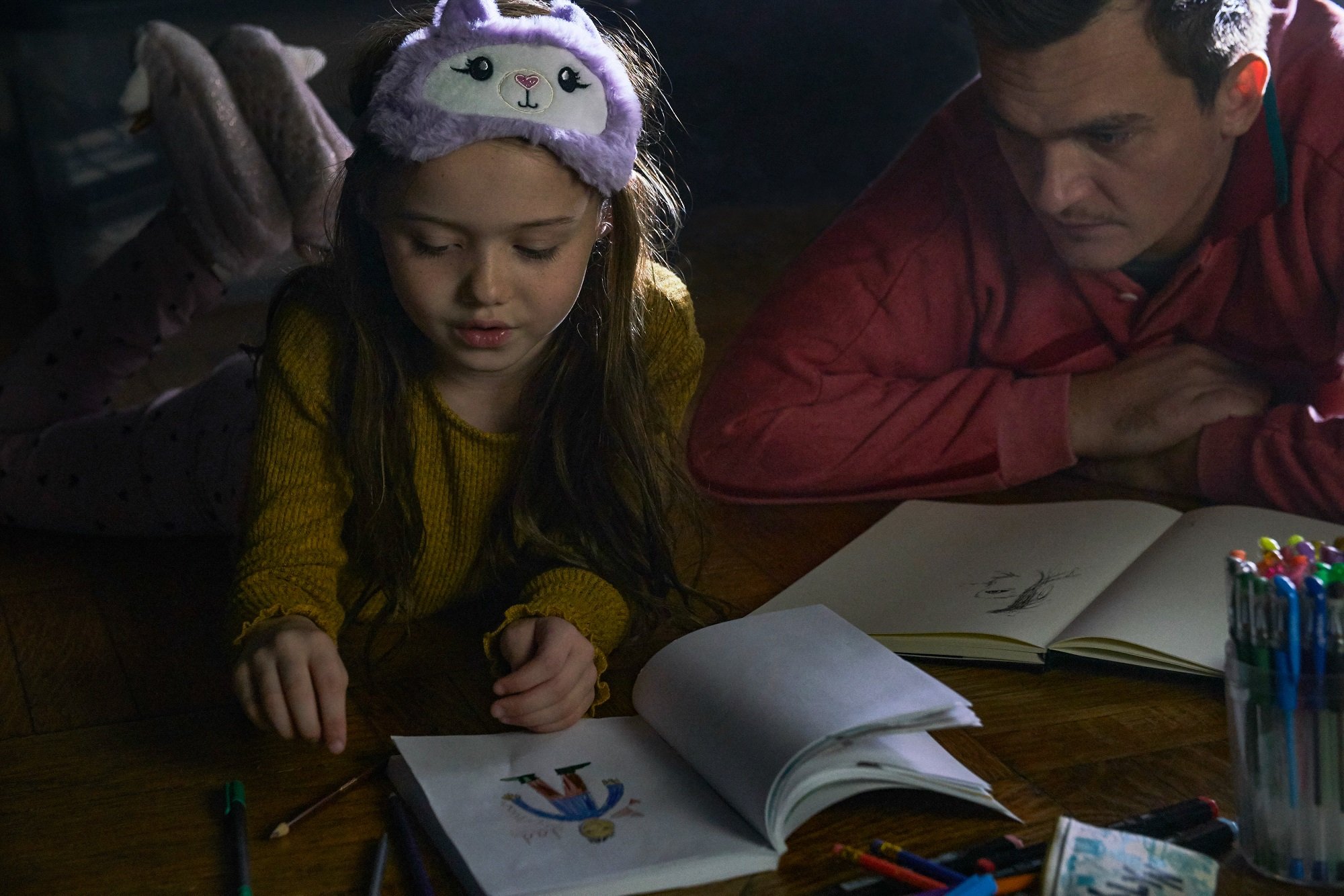 Separation stars Violet McGraw and Ruper Friend draw together