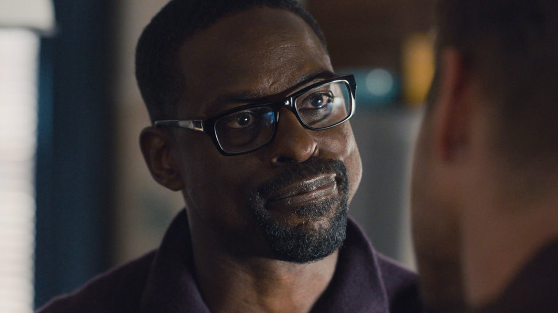 Sterling K. Brown as Randall Pearson talking to Justin Hartley as Kevin Pearson in ‘This Is Us’ Season 5 Episode 13