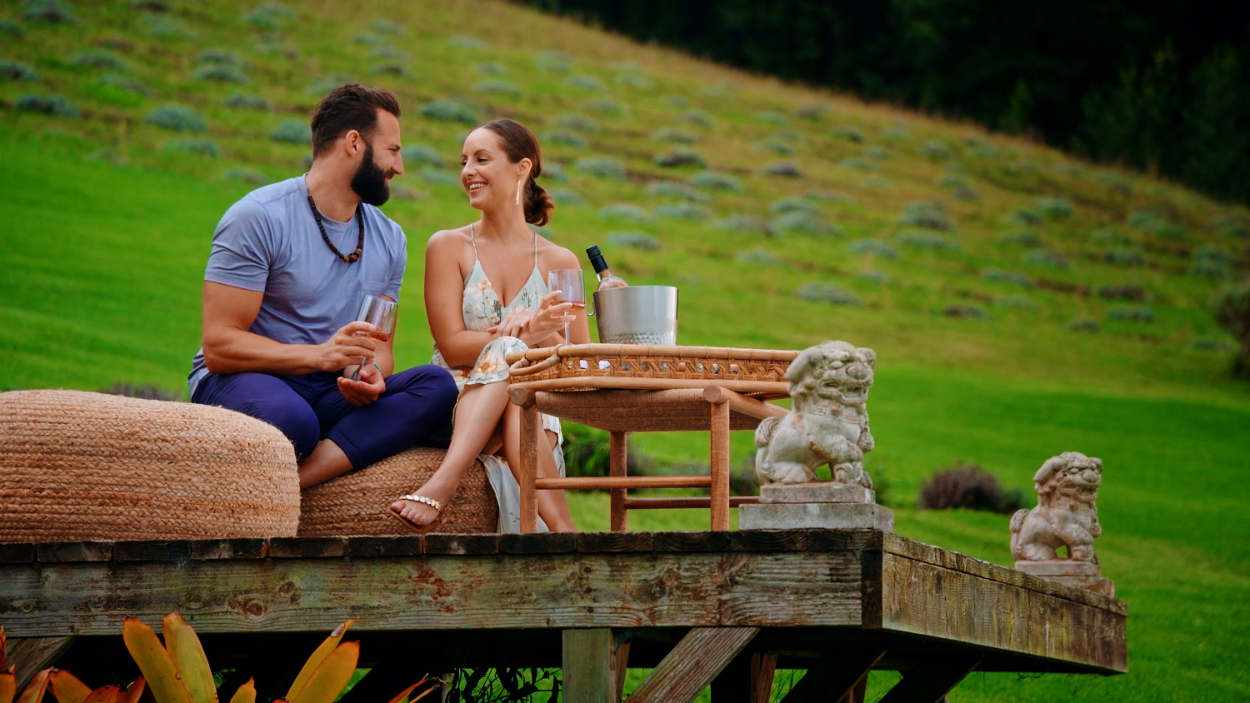 'Temptation Island' -- Episode 306 -- Pictured in this screengrab: (l-r) Dr. Blake Eyres, Chelsea Orcutt