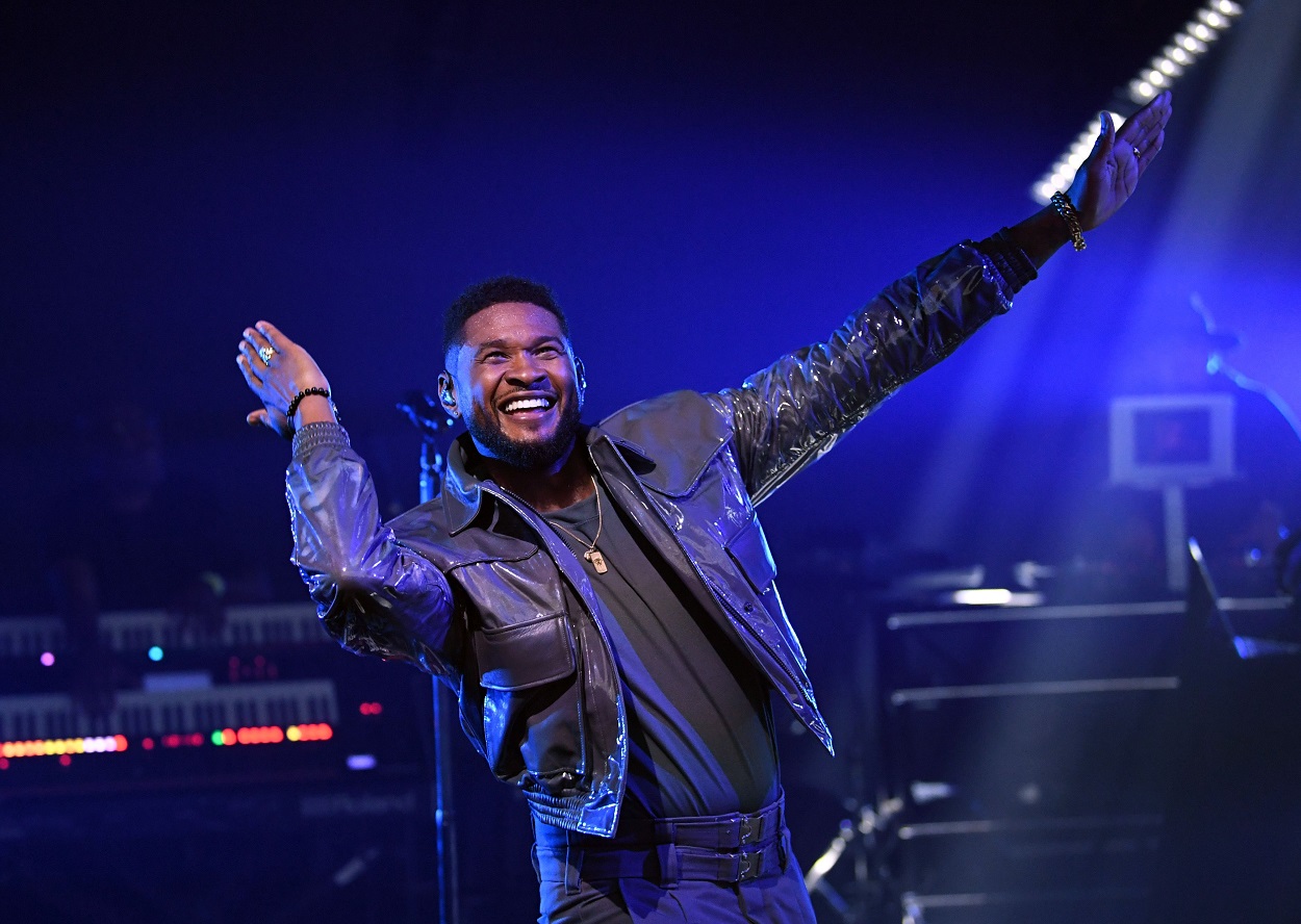 Usher Has a Net Worth of 180 Million Why Is He Allegedly Throwing Fake Money in the Strip Club?