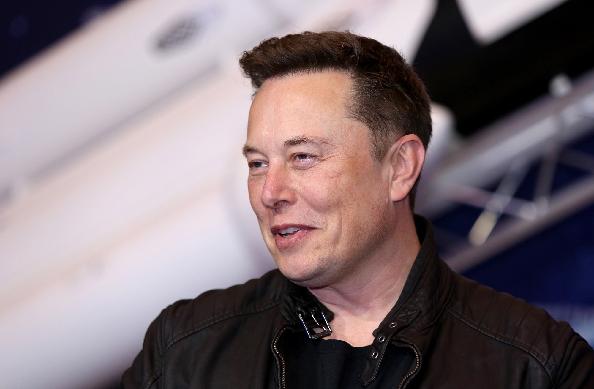 Elon Musk will host SNL on May 8