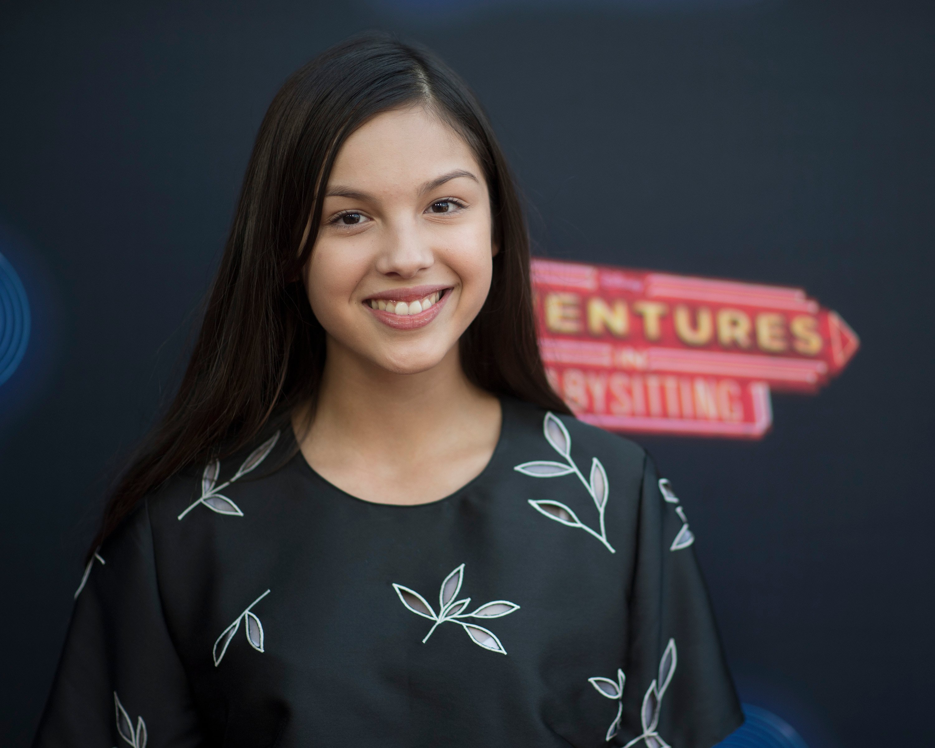 Olivia Rodrigo of "Drivers License" fame dressed in black