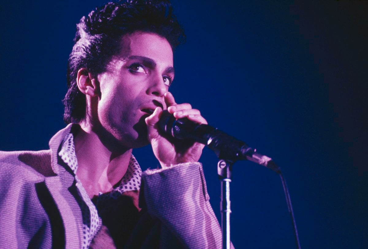 Prince (1958-2016) performs on stage in August 1986.