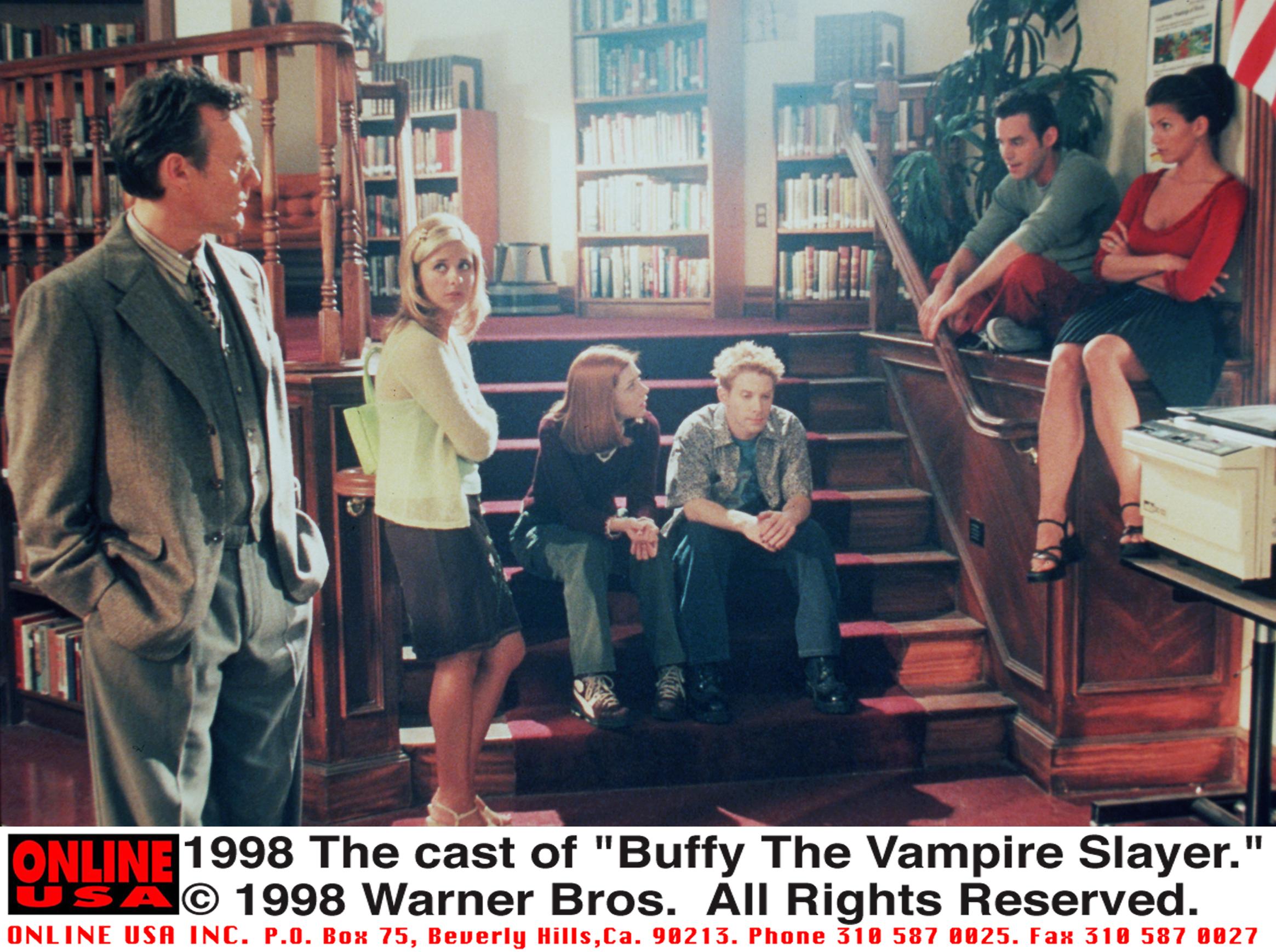 Buffy, the Vampire Slayer cast meets in the library